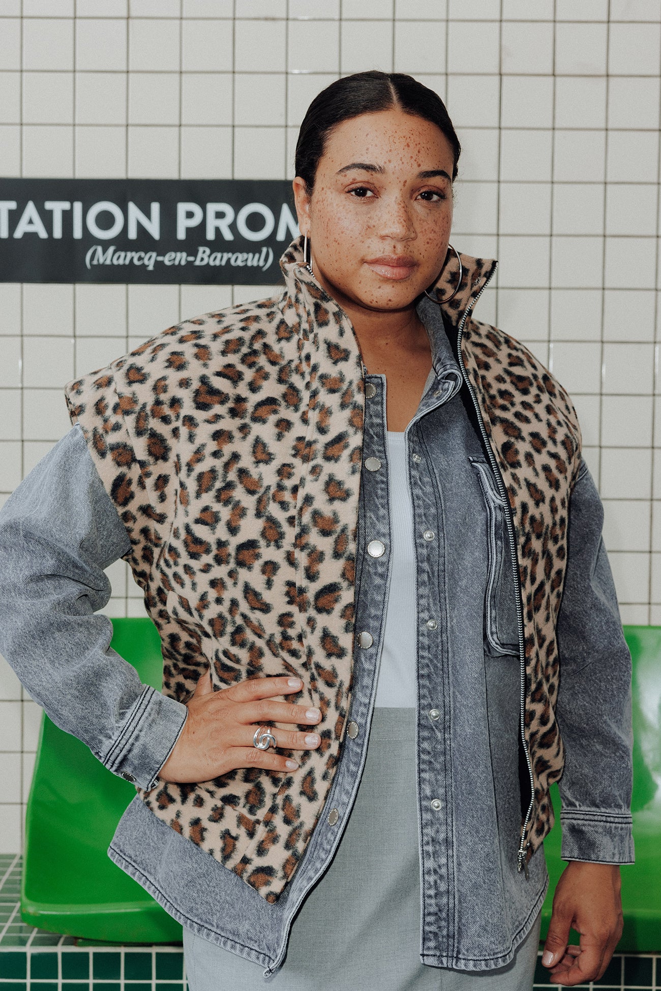 Sleeveless checked jacket - Black print