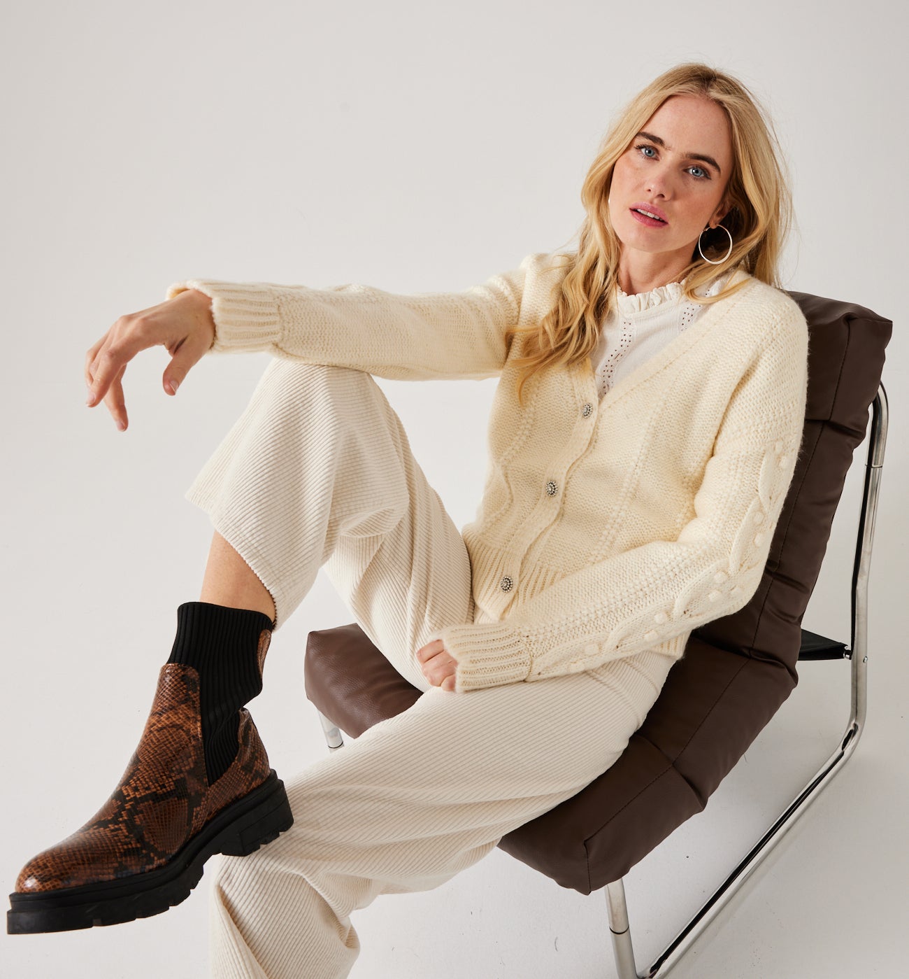 Cable knit cardigan - Ecru