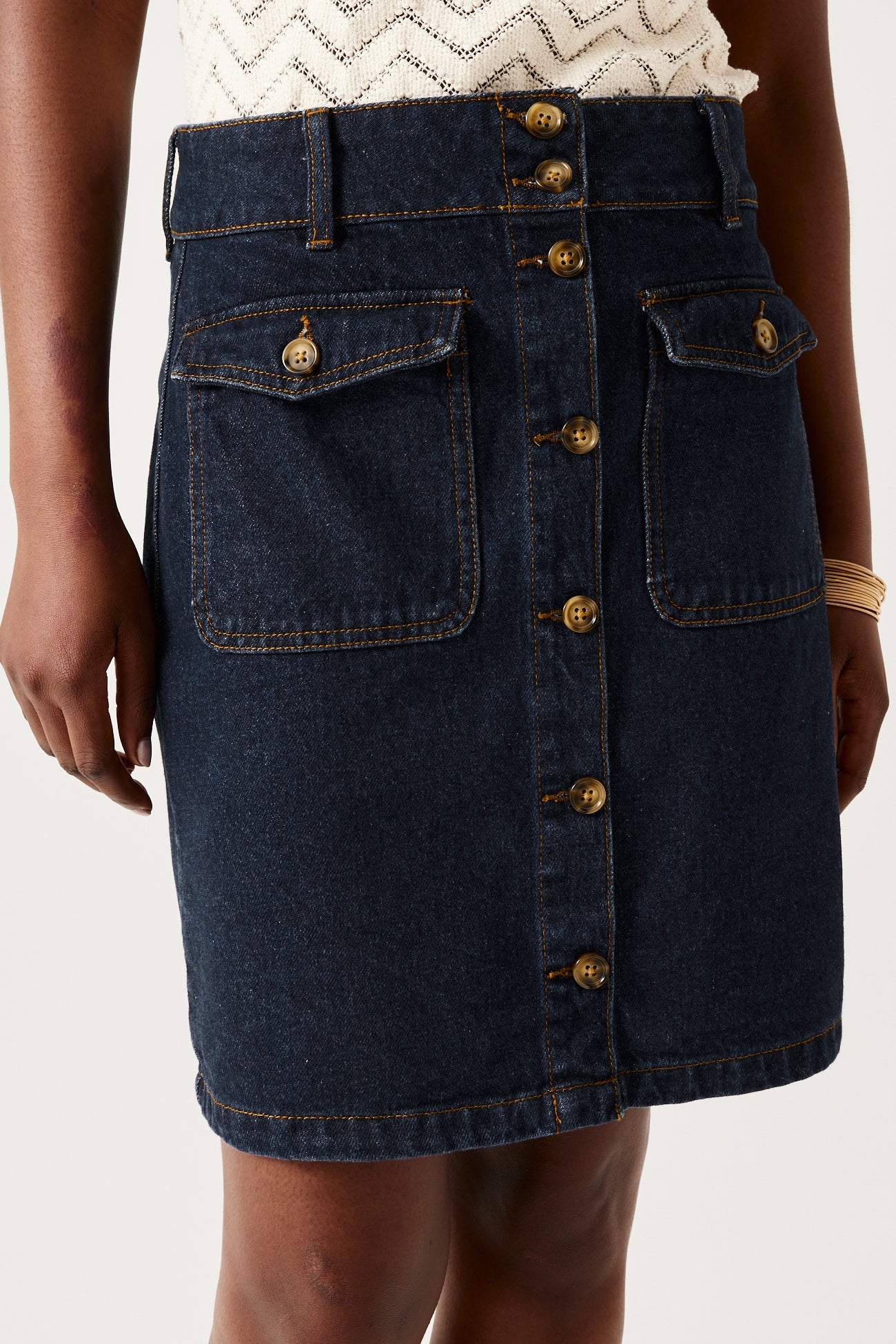 Buttoned denim skirt - Rinse denim