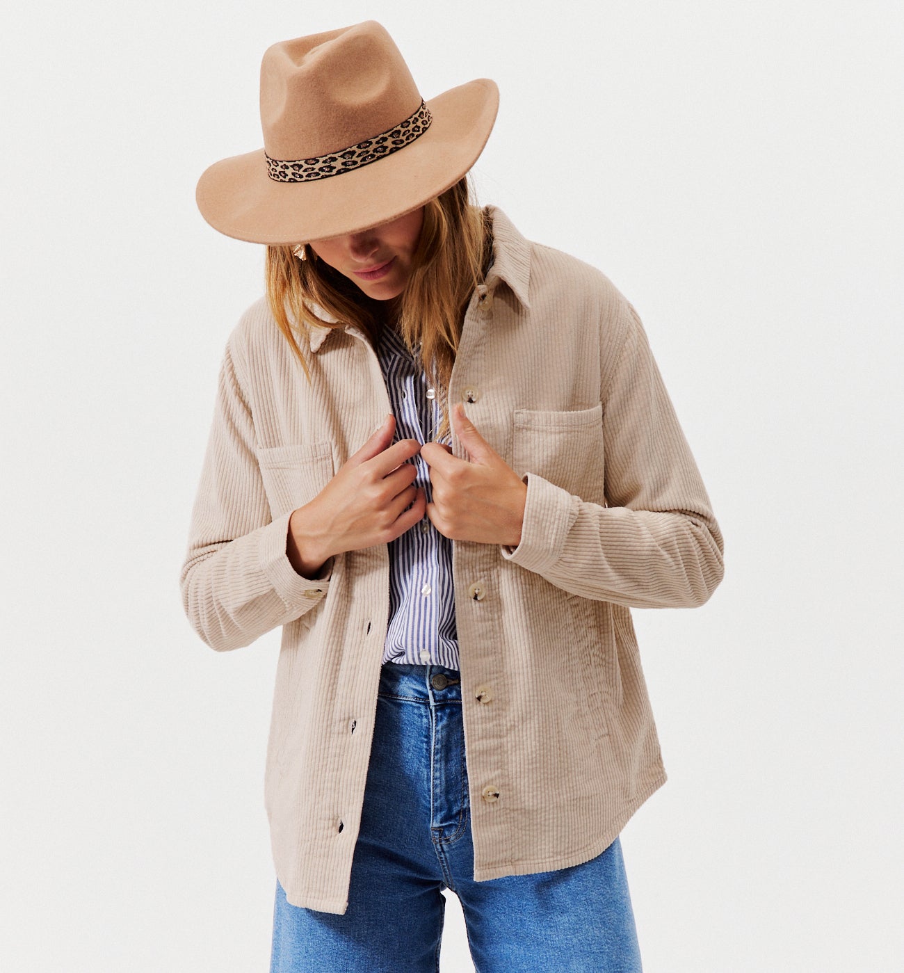 ALMA corduroy overjacket - Beige