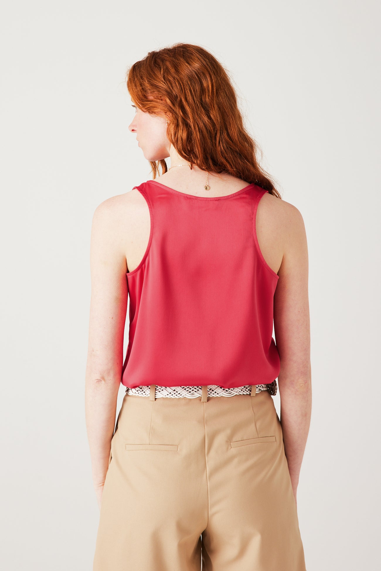 Plain satin sleeveless top - Pink
