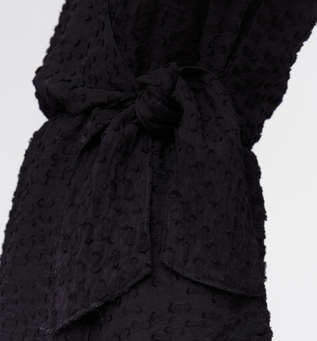 Pattern for crossover dress - Ecru