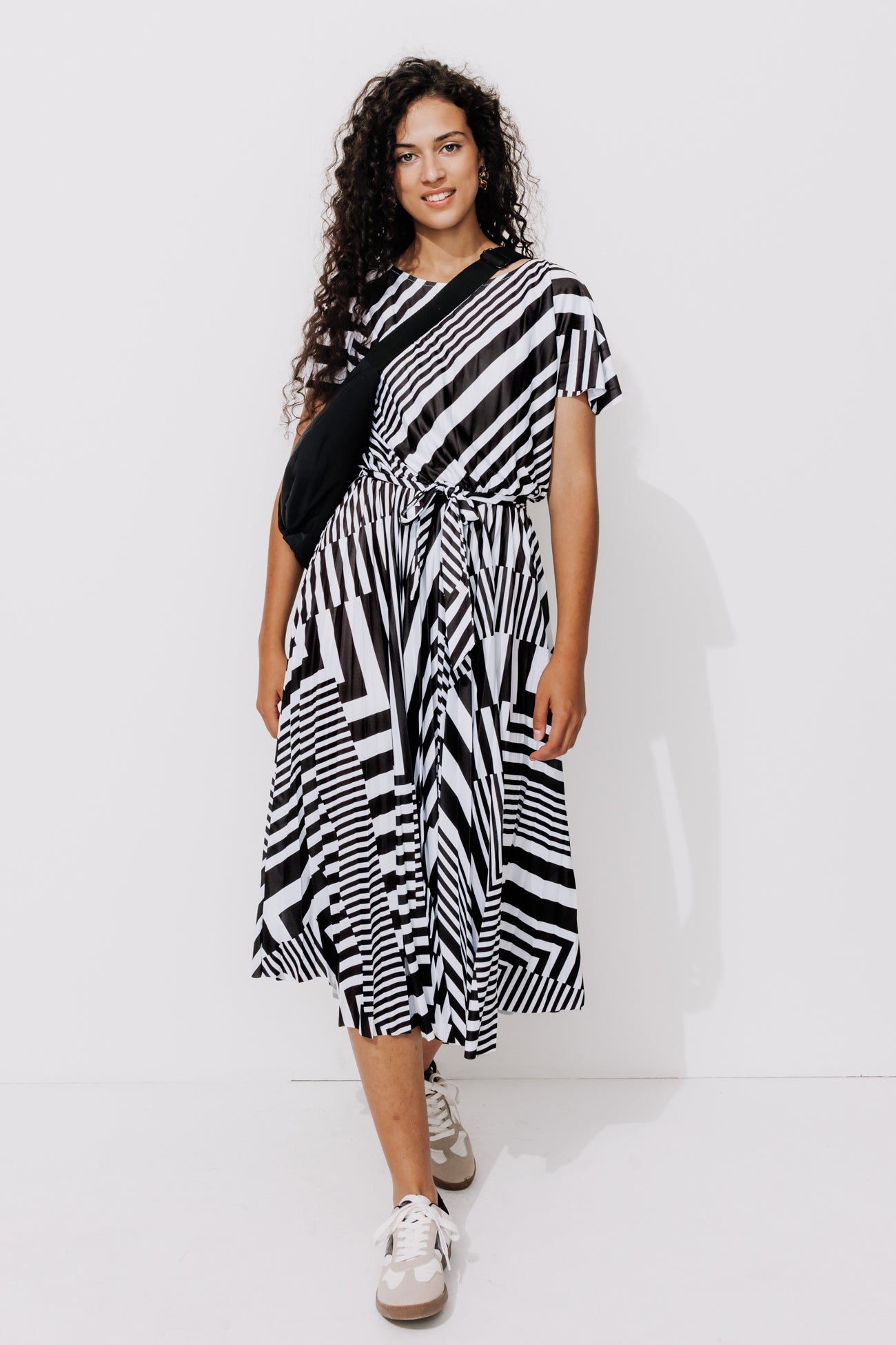 Pleated striped dress - Black stripes