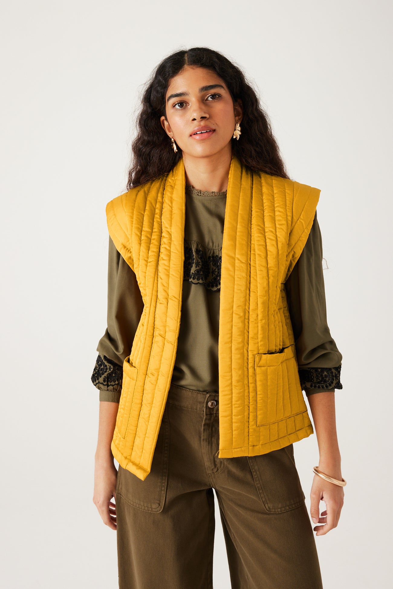 Padded waistcoat jacket - Ochre