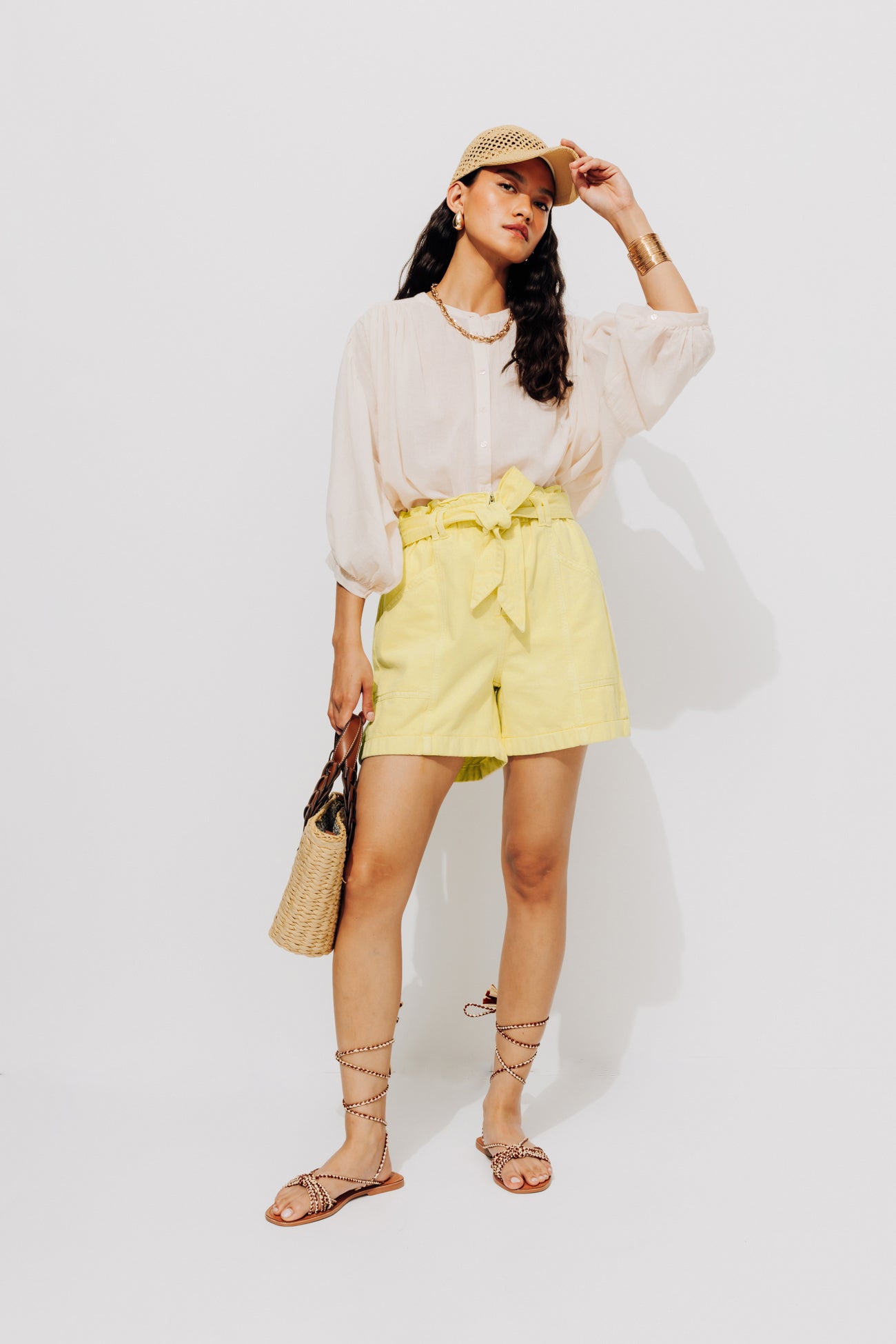 High-waist paperbag shorts - Light yellow