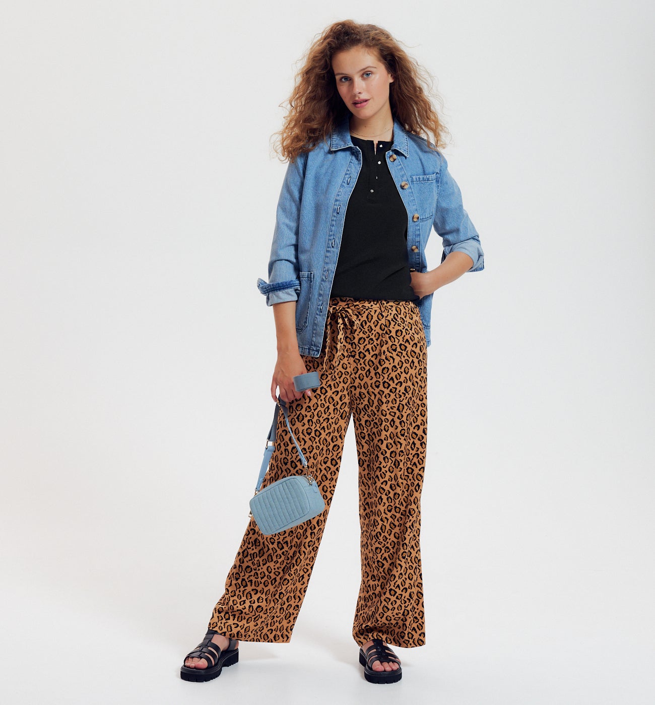 Short-sleeved blouse - Green print