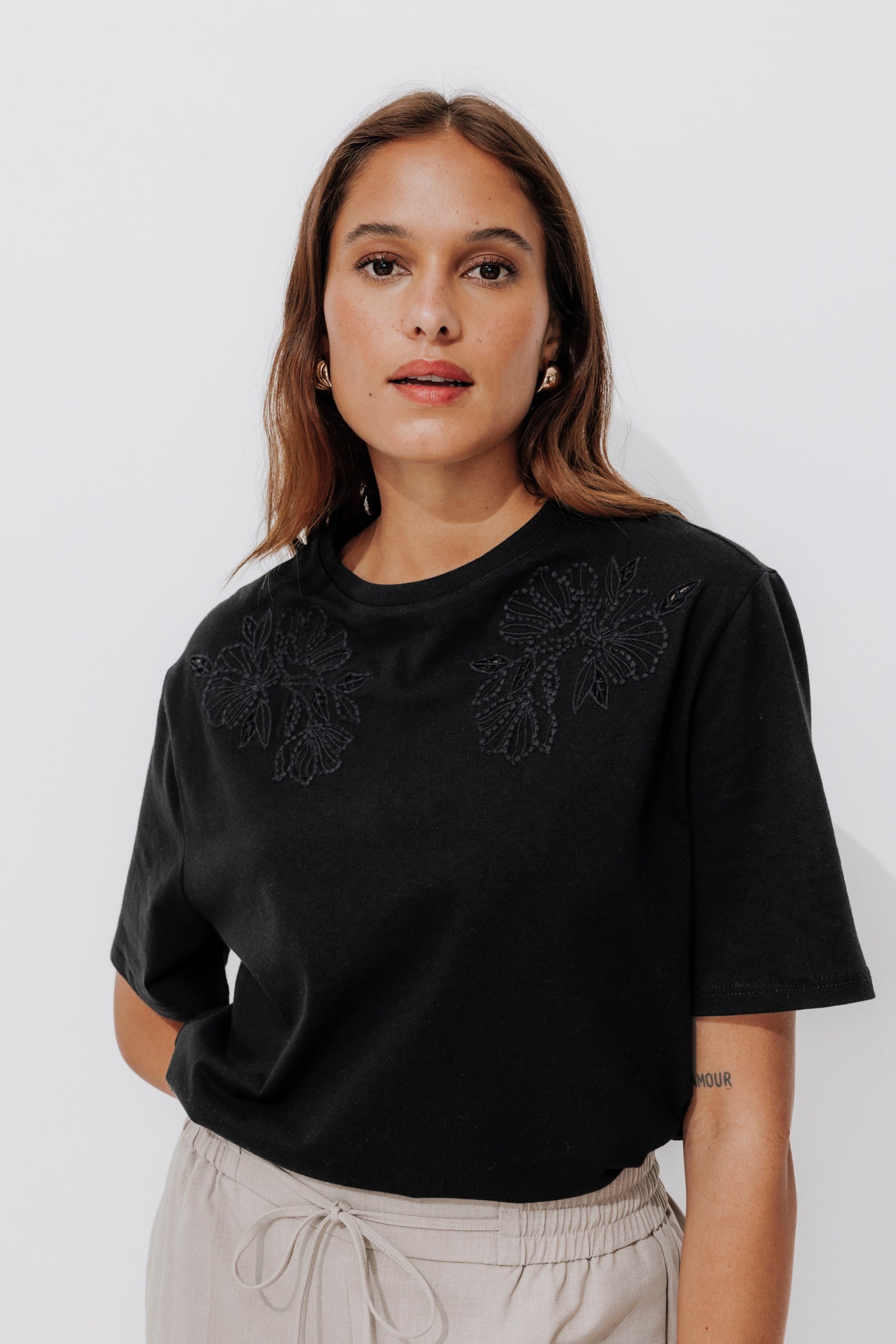 Embroidered t-shirt - Sand