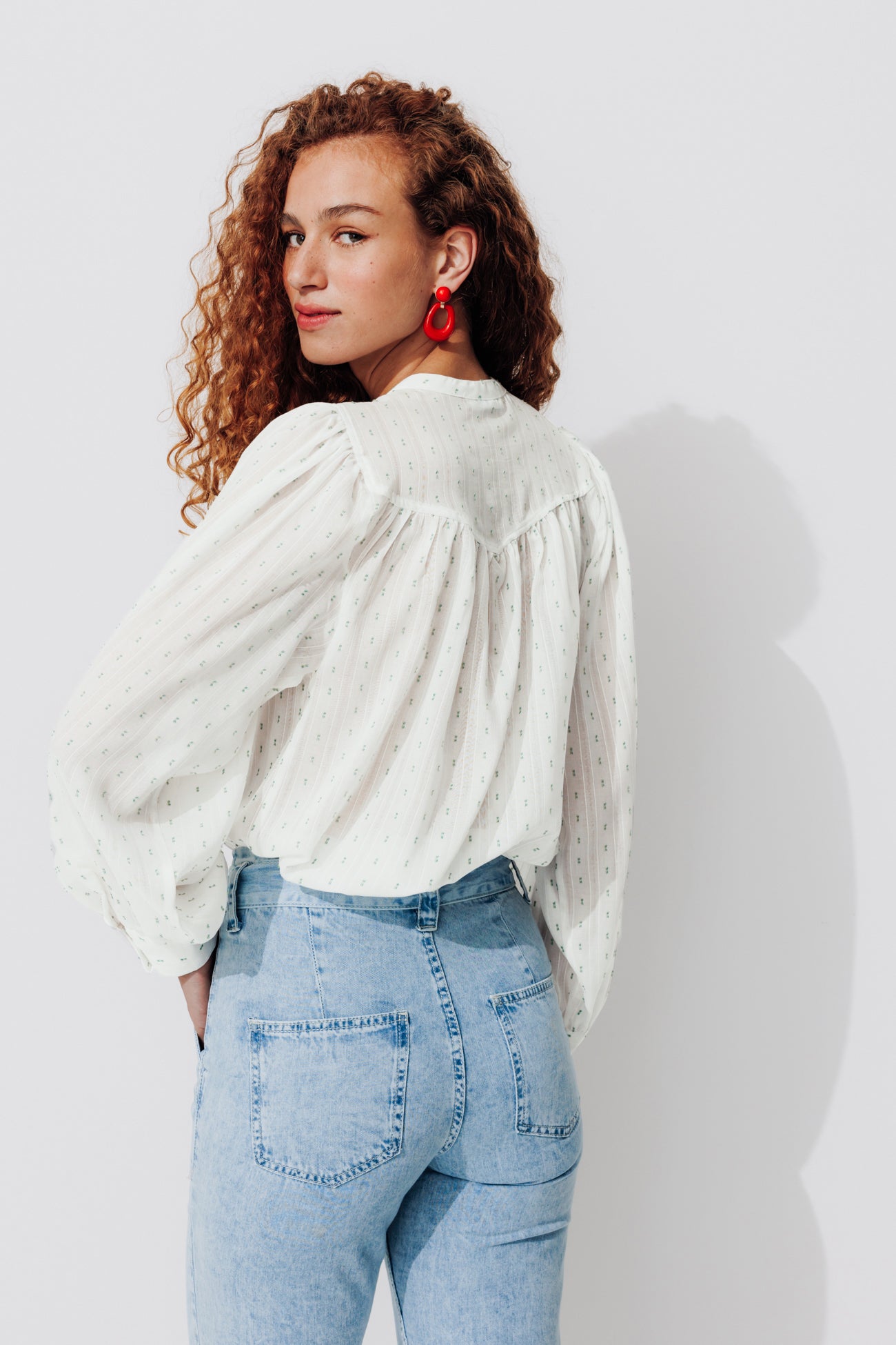 Puff-sleeved blouse - Ecru