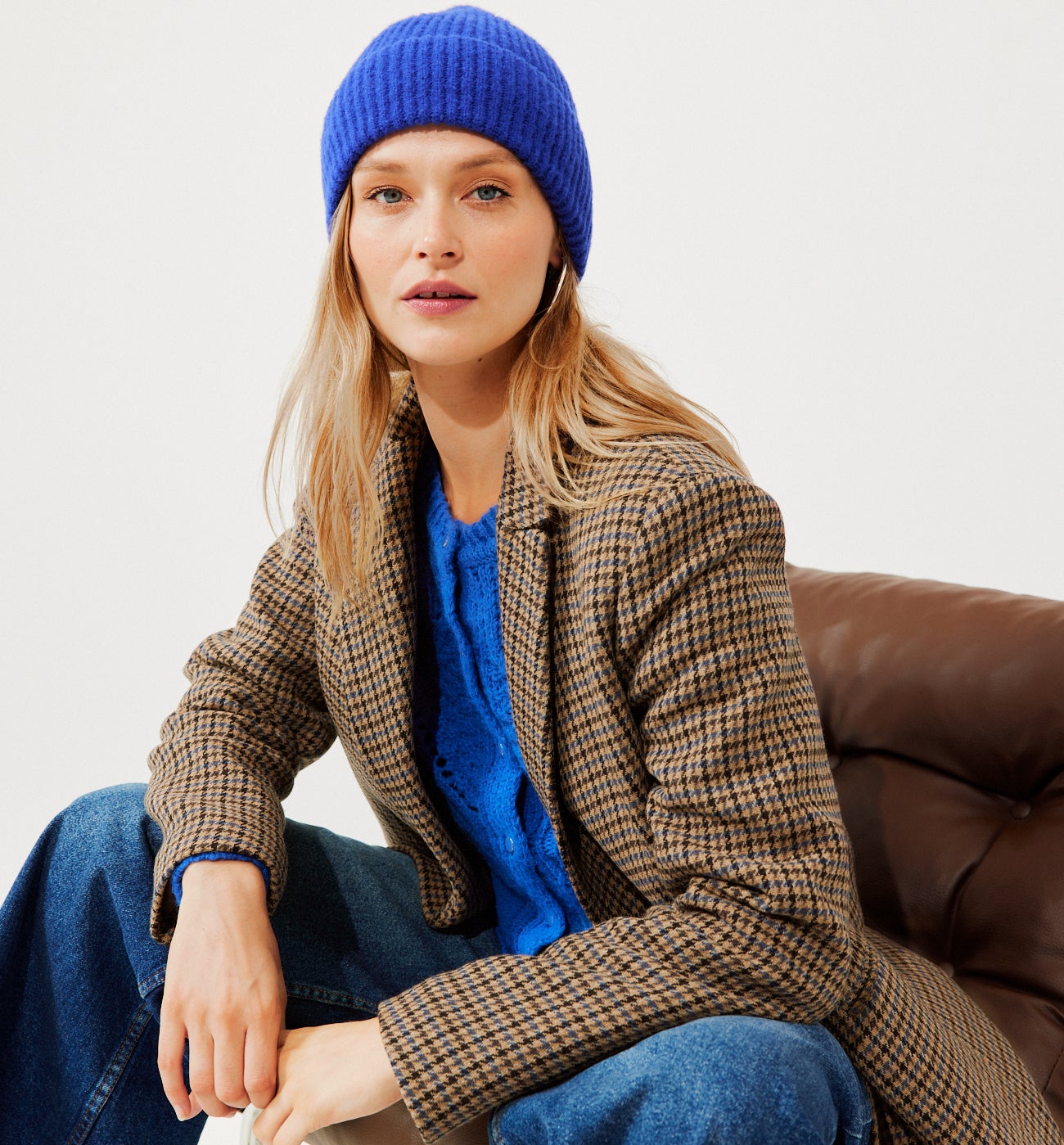 GISELE wool-blend coat - Black