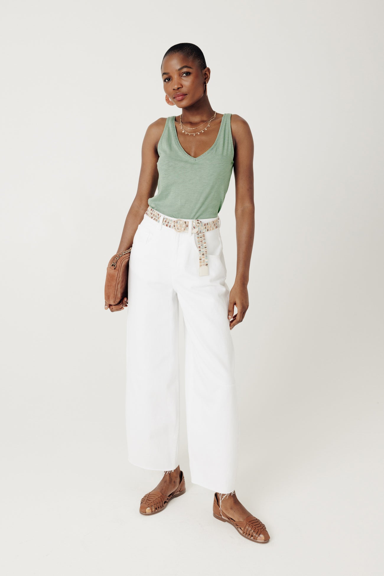 V-neckline strappy top - White