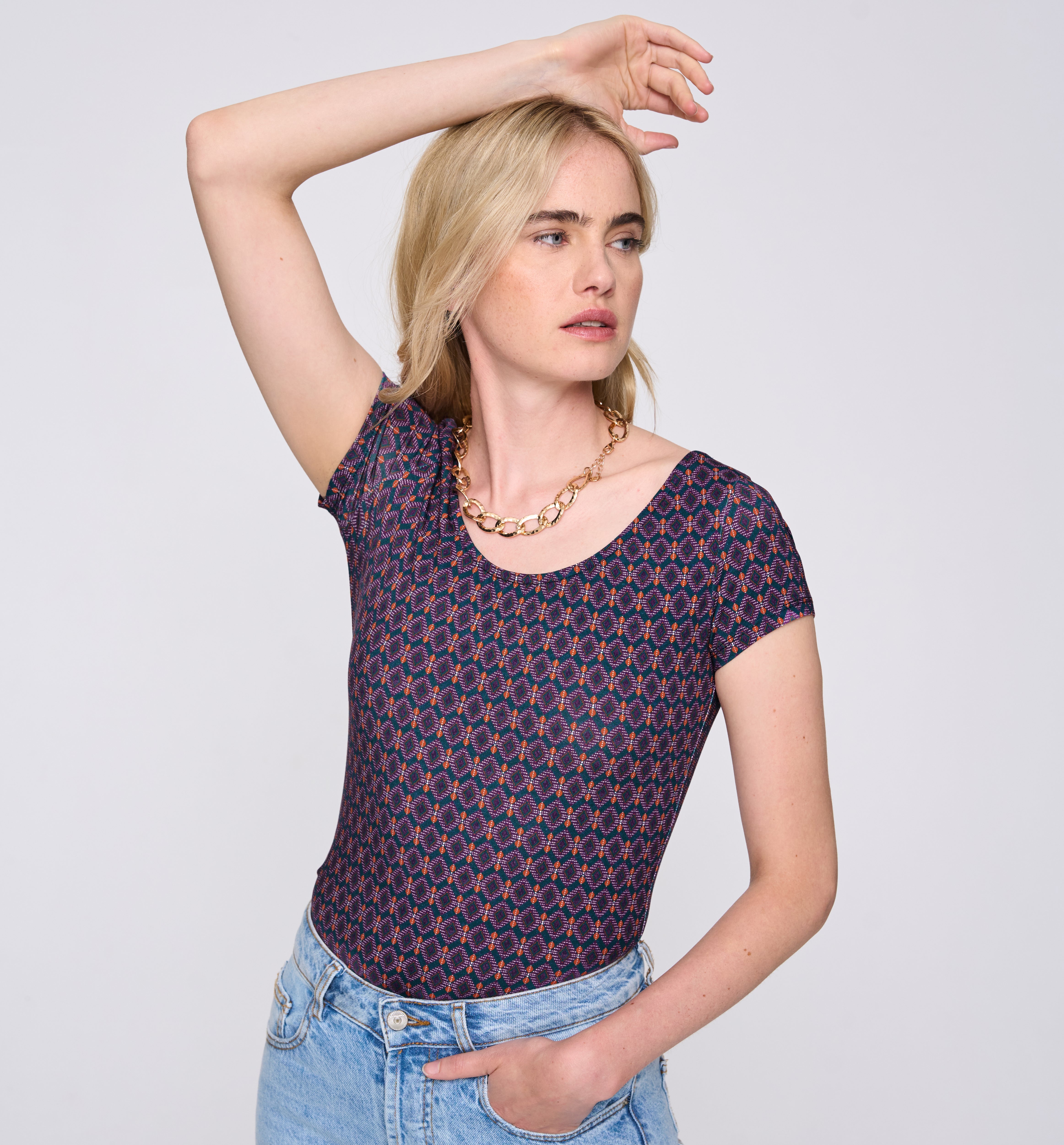 Low round-neck top - Navy blue print