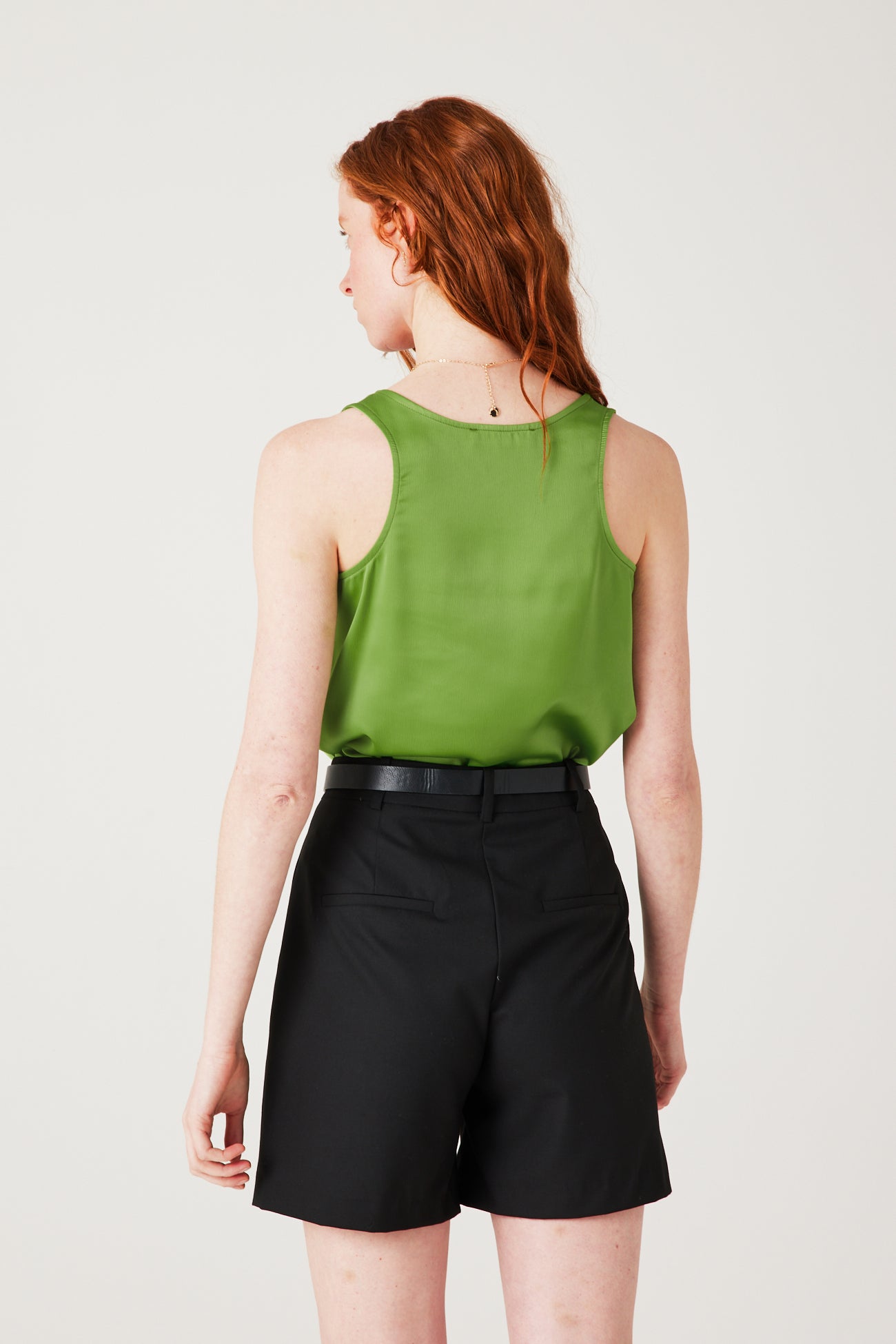 Plain satin sleeveless top - Pink