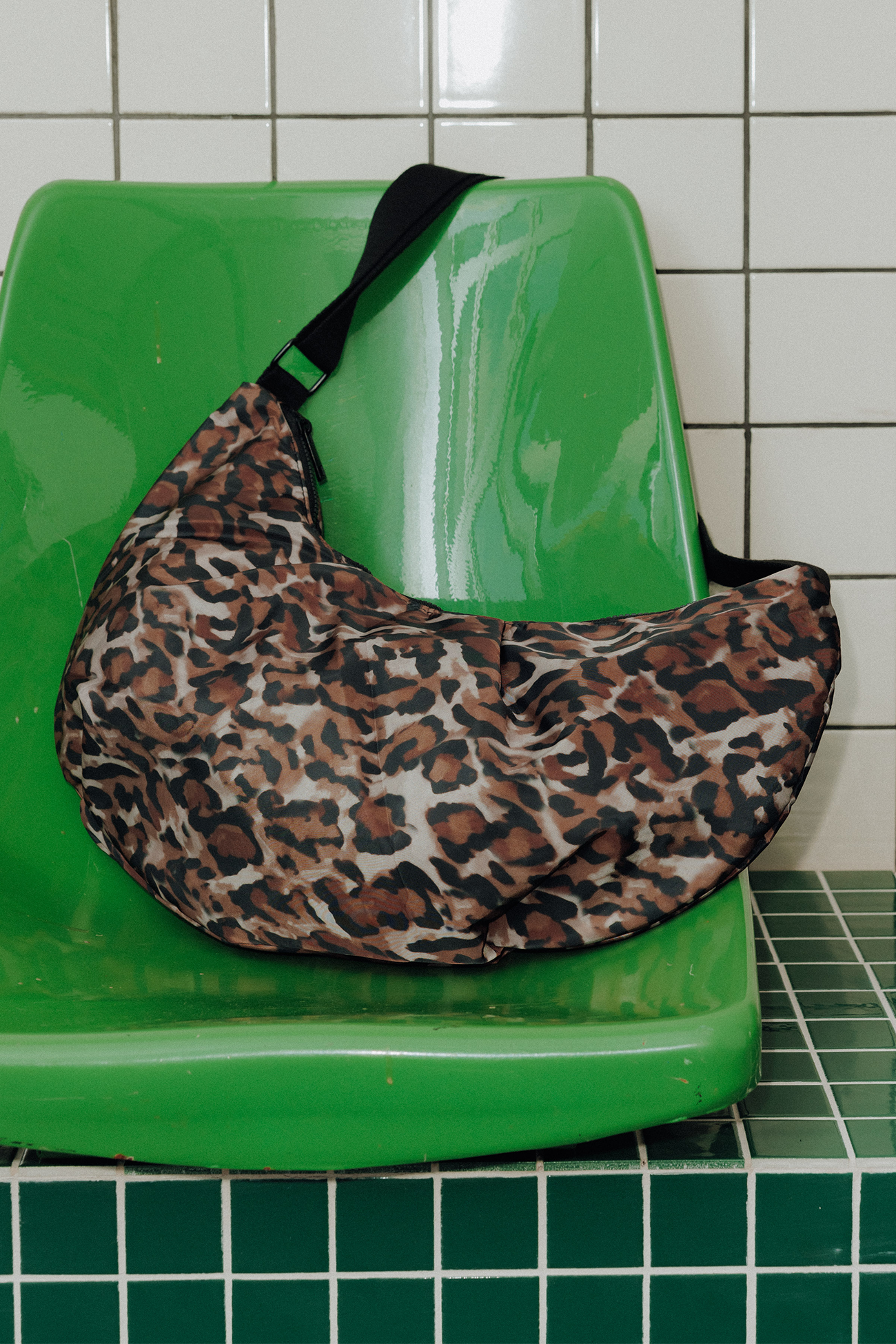 Half-moon leopard bag - Camel print