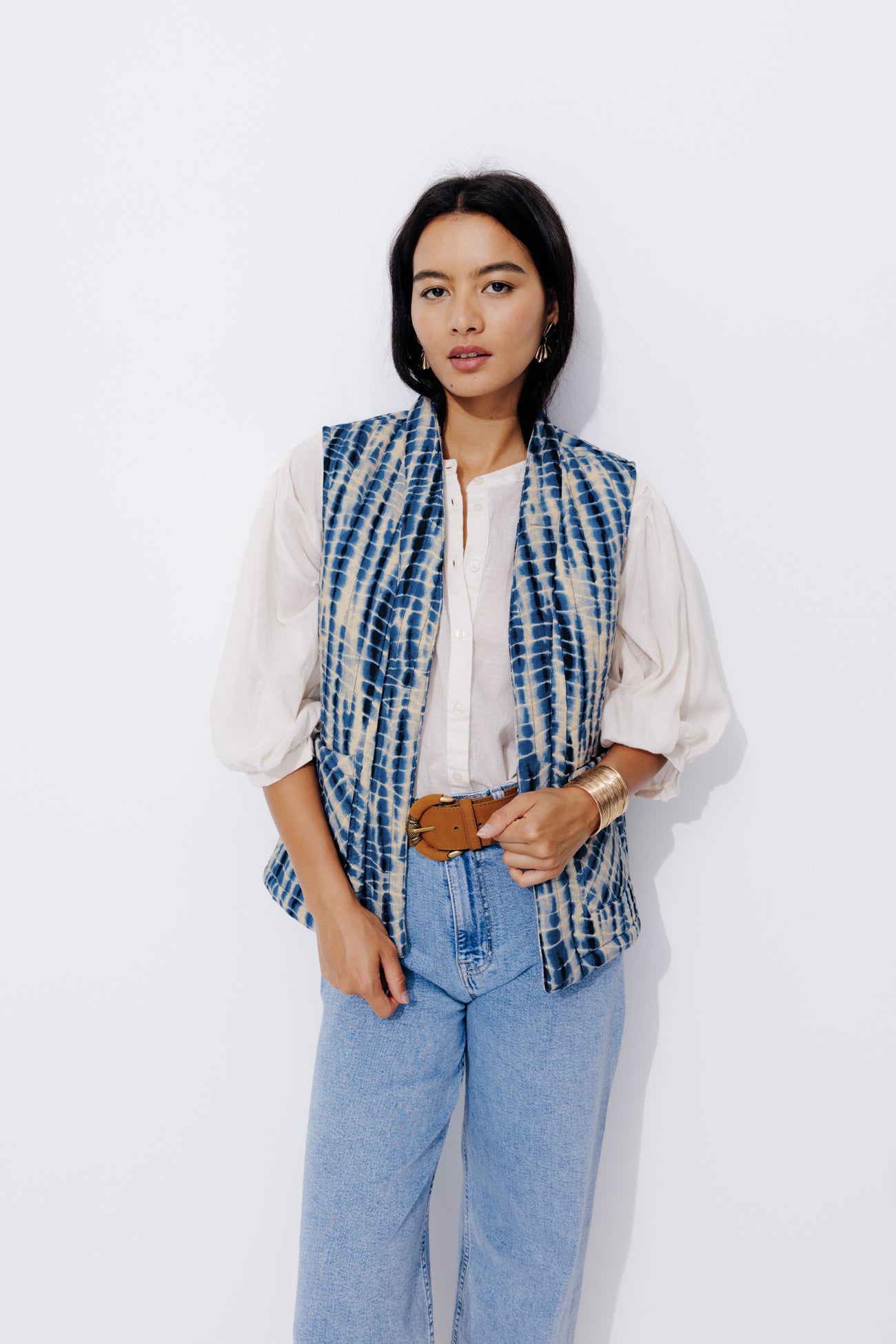 Padded sleeveless jacket - Multicolour print