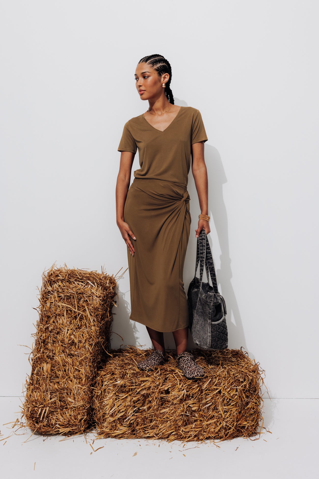 Plain v-neck t-shirt - Caramel