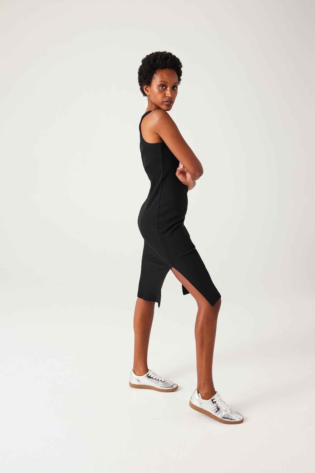 Plain sleeveless shift dress - Black