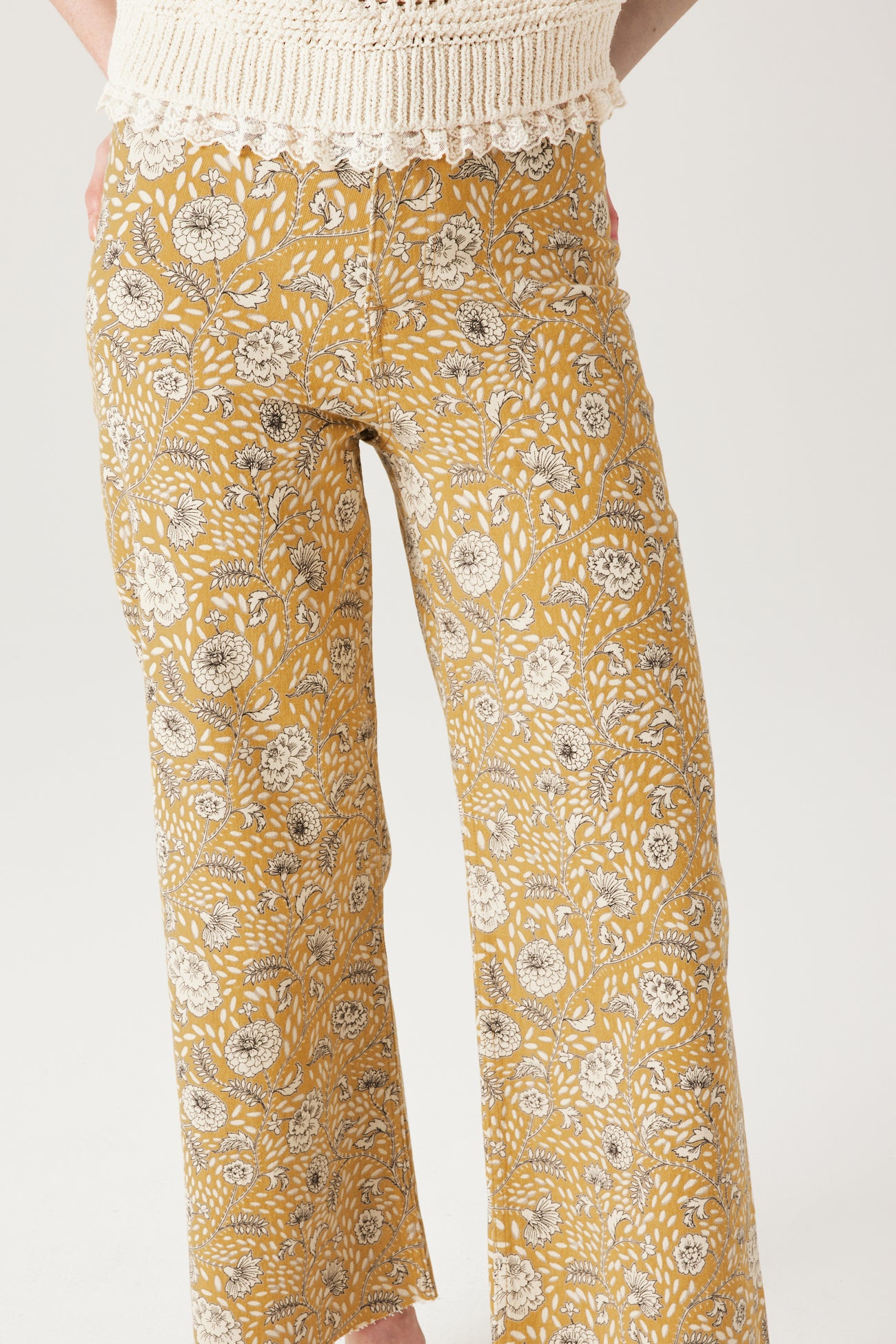 Trousers in 'Indian' pattern - Ochre print