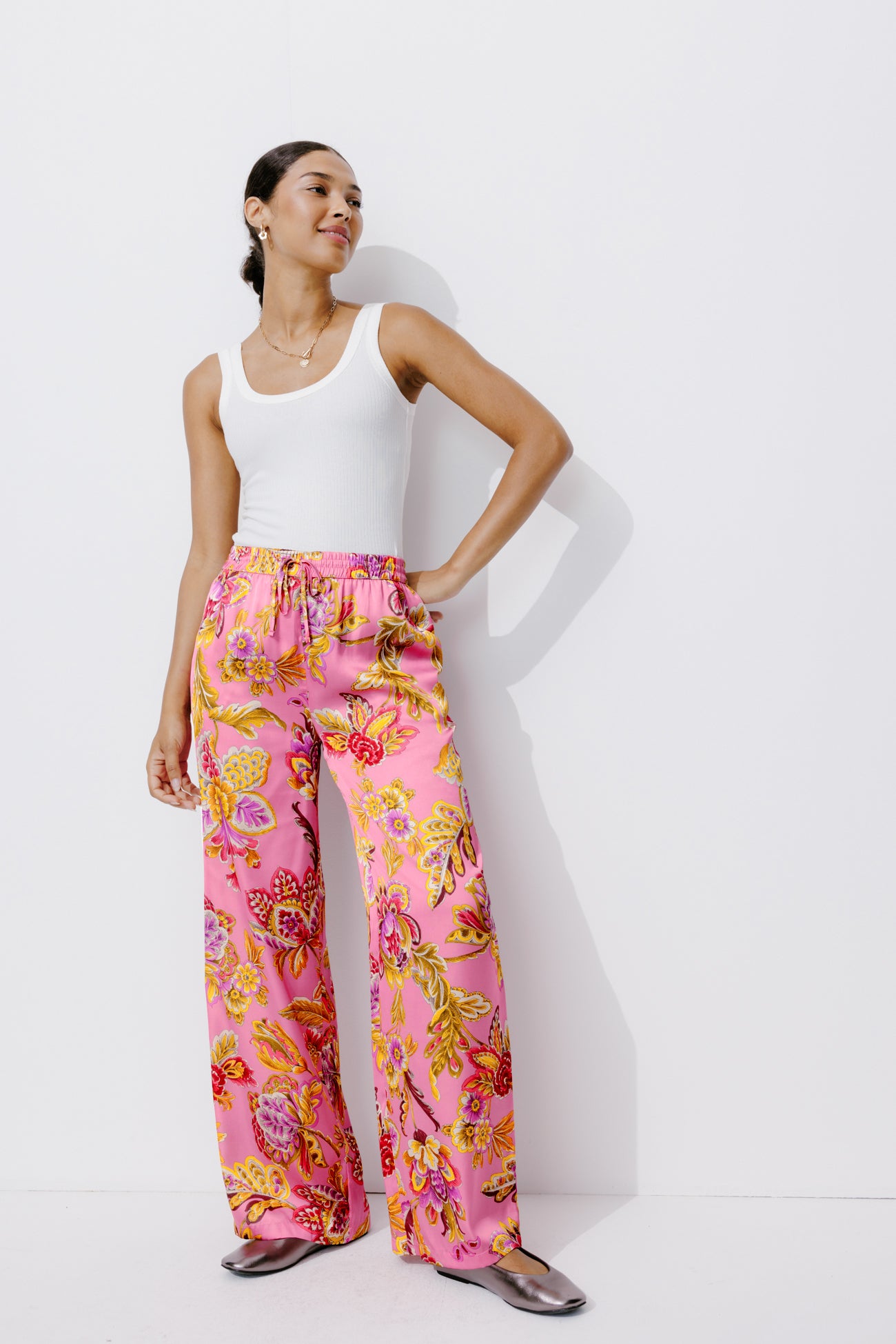Wideleg satin trousers - Pink print
