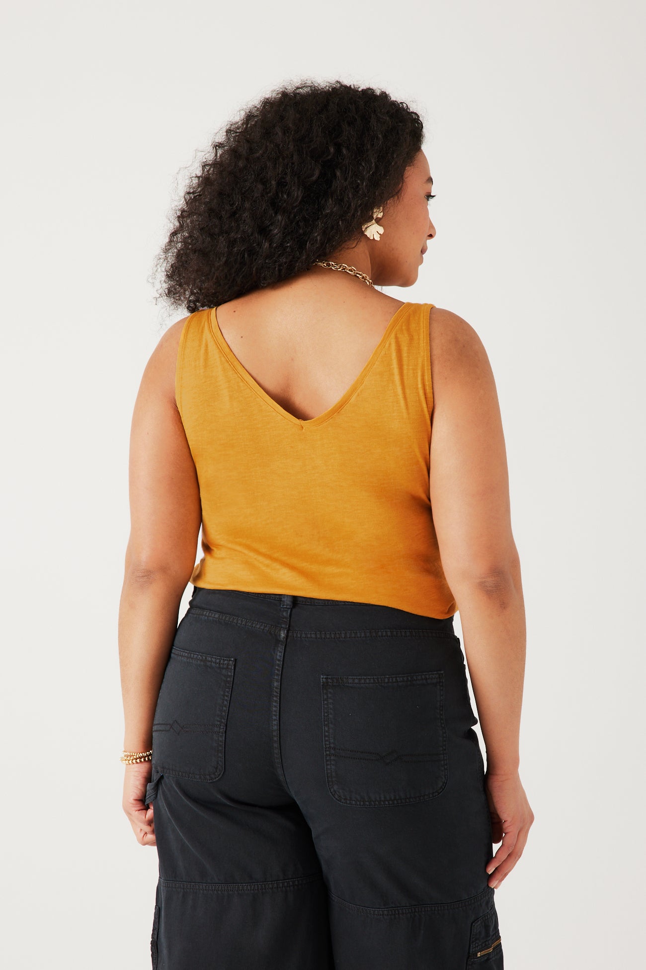 V-neckline strappy top - White