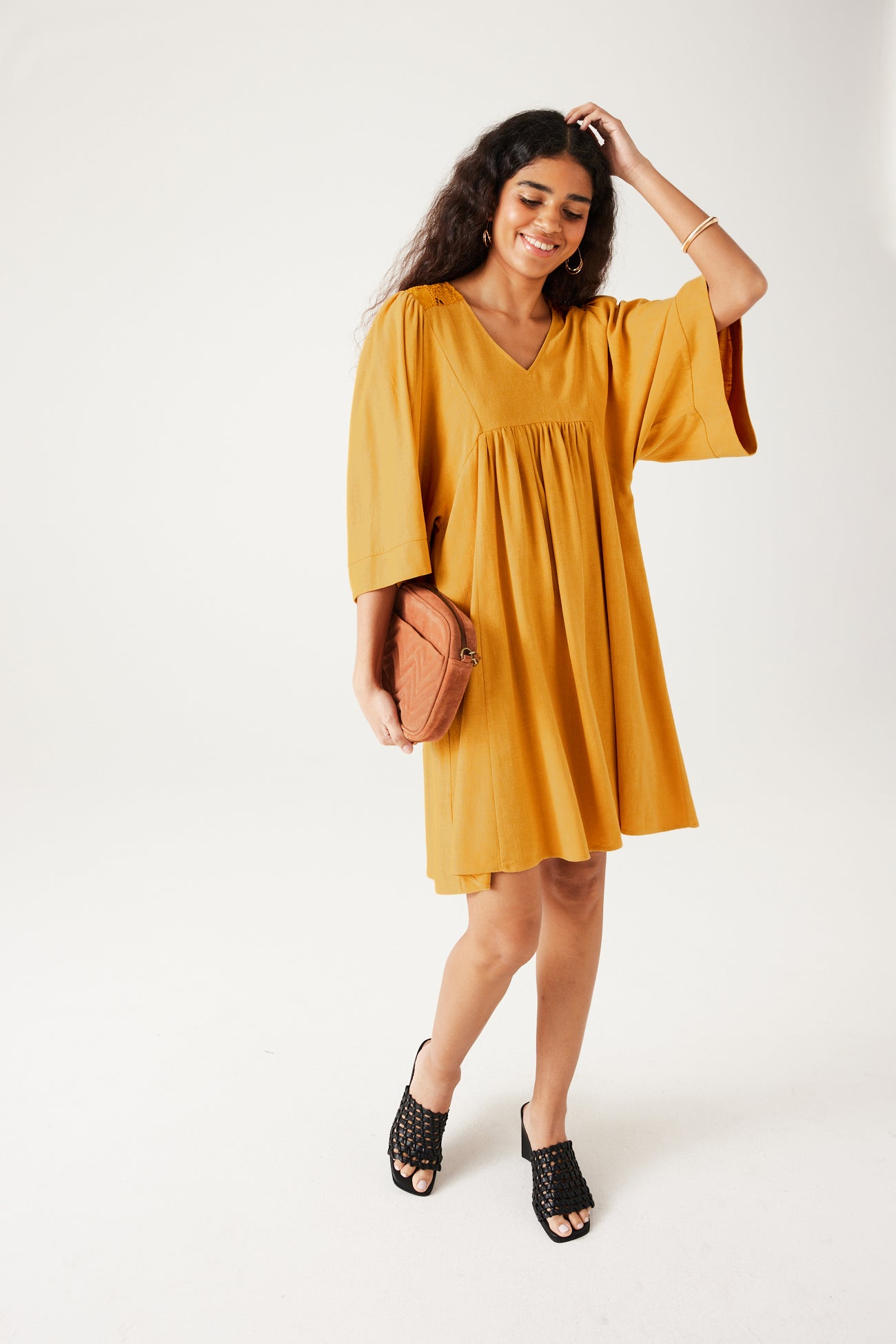 Plain babydoll dress - Ochre