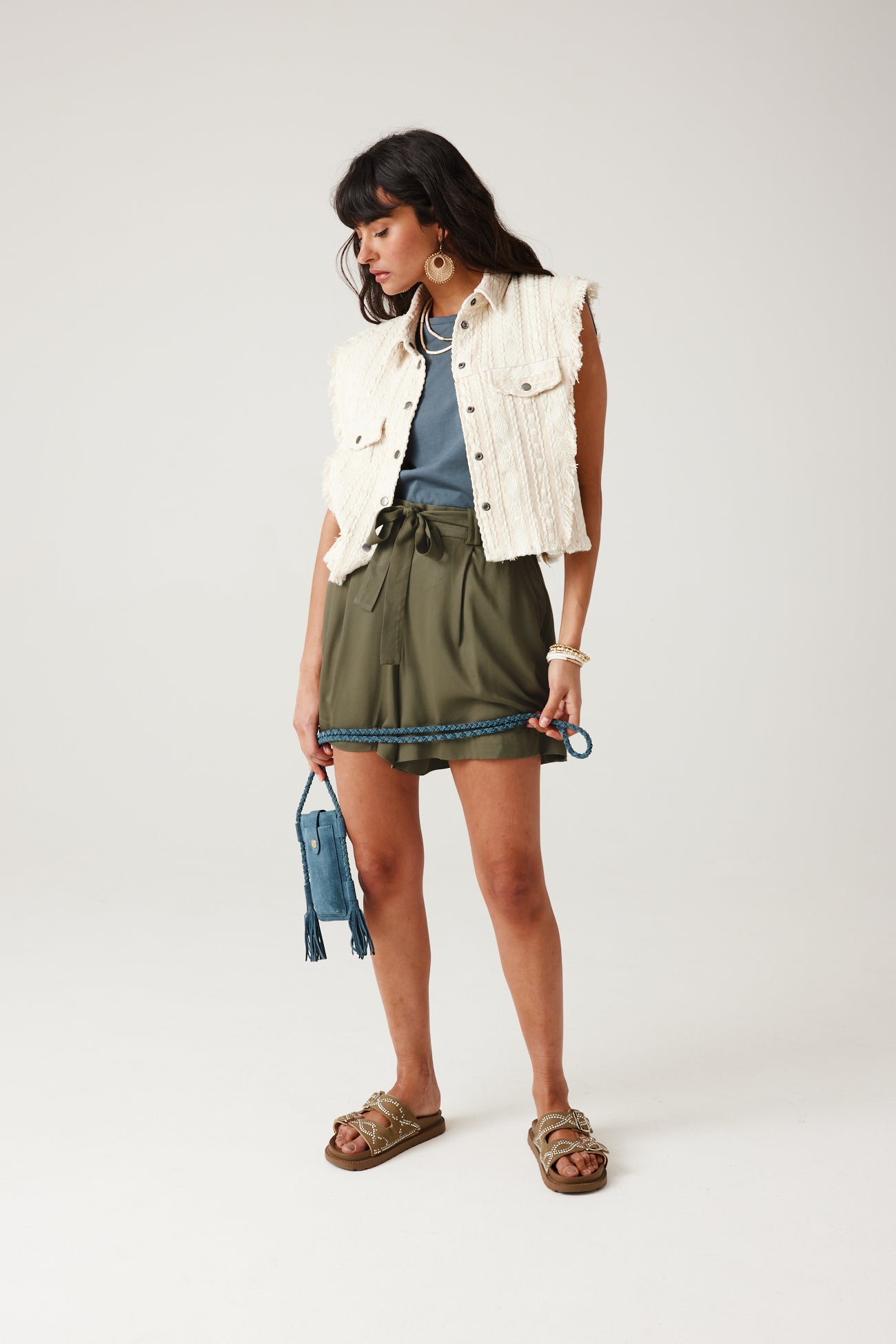 Plain belted shorts - Black print