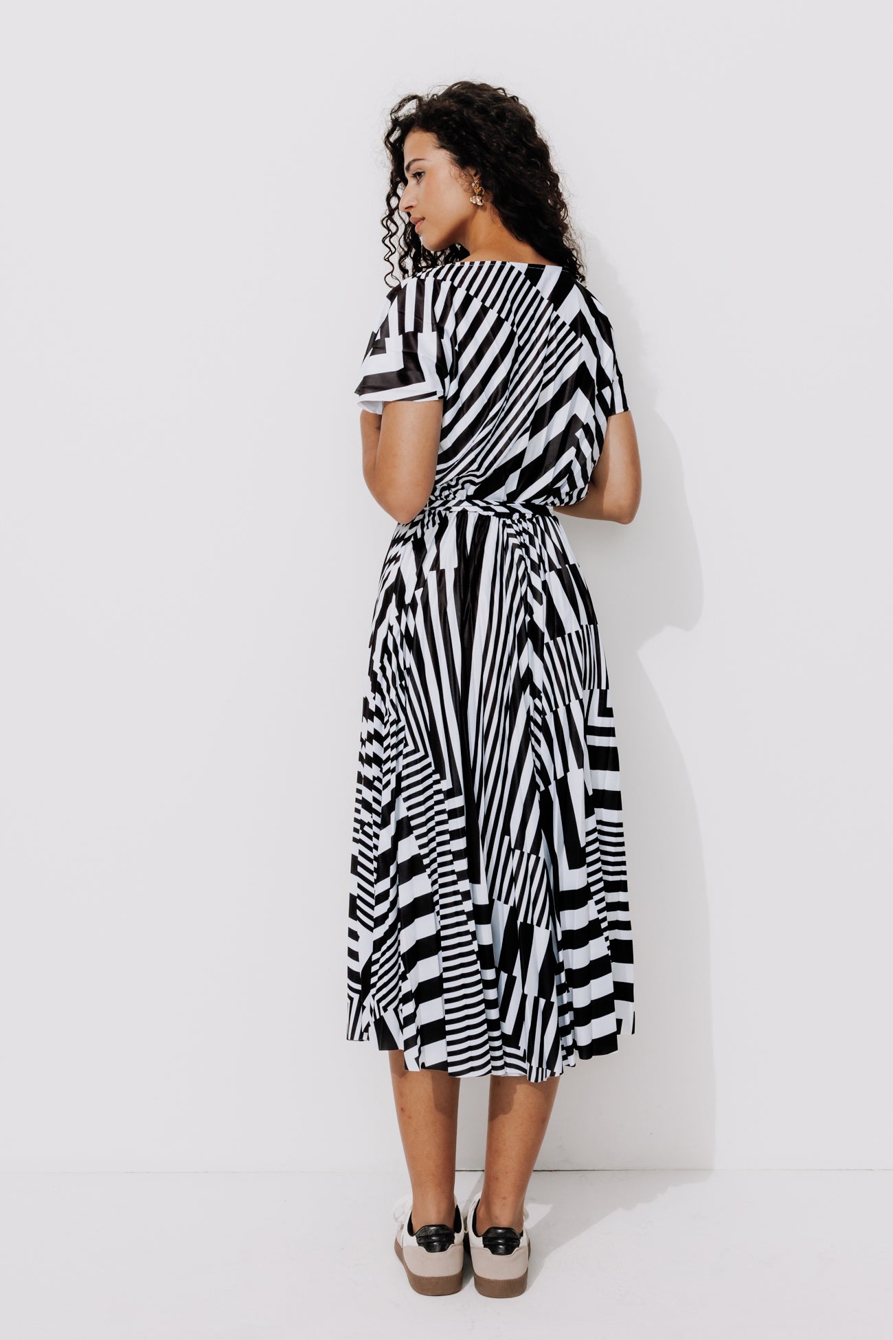 Pleated striped dress - Black stripes
