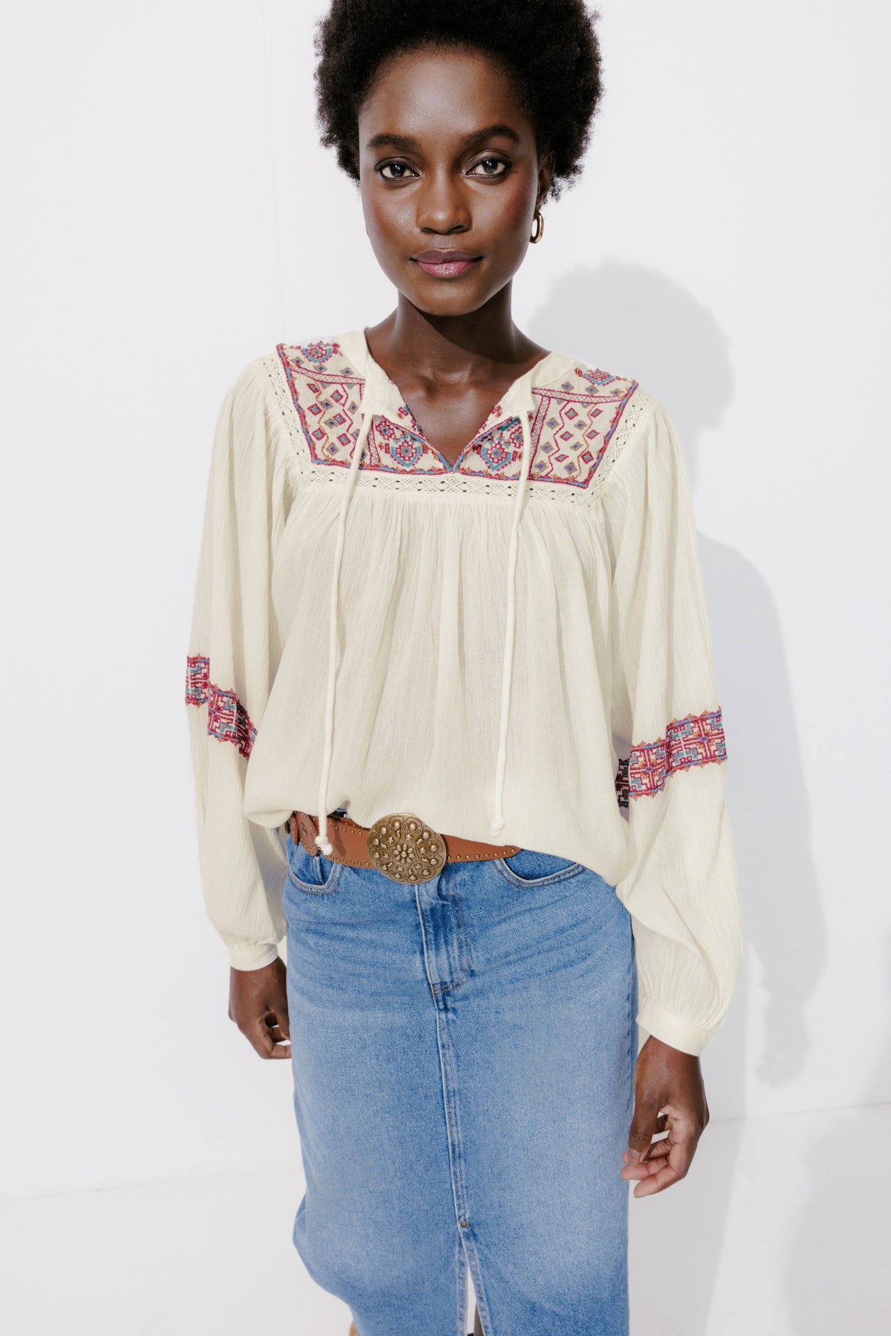 Folky embroidered blouse - Ecru print