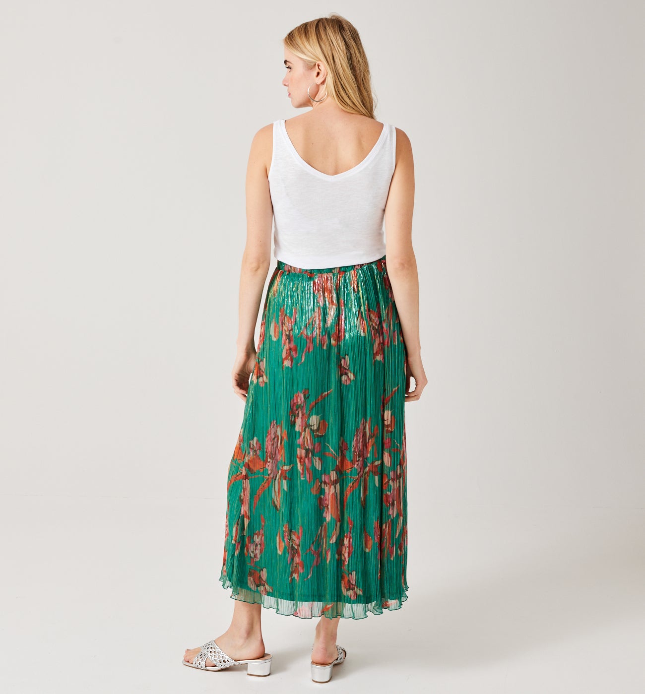 V-neckline sleeveless top - Ecru