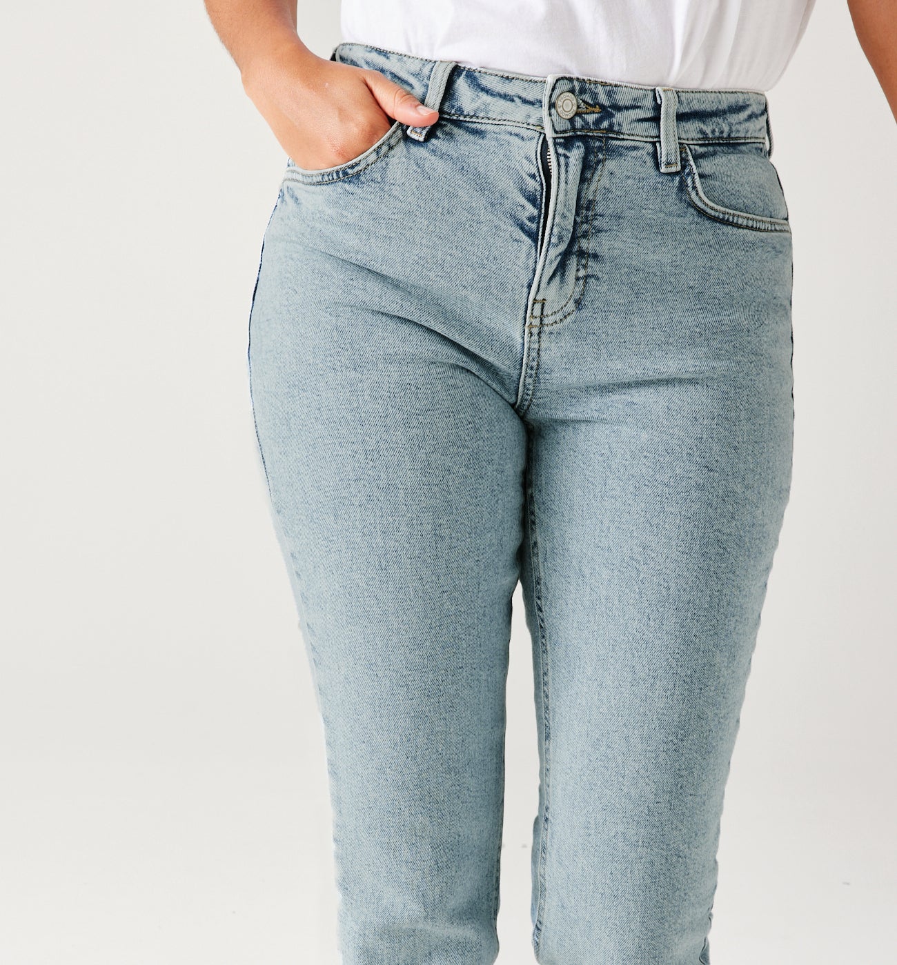 GASTON slim-leg cropped jeans - Light denim