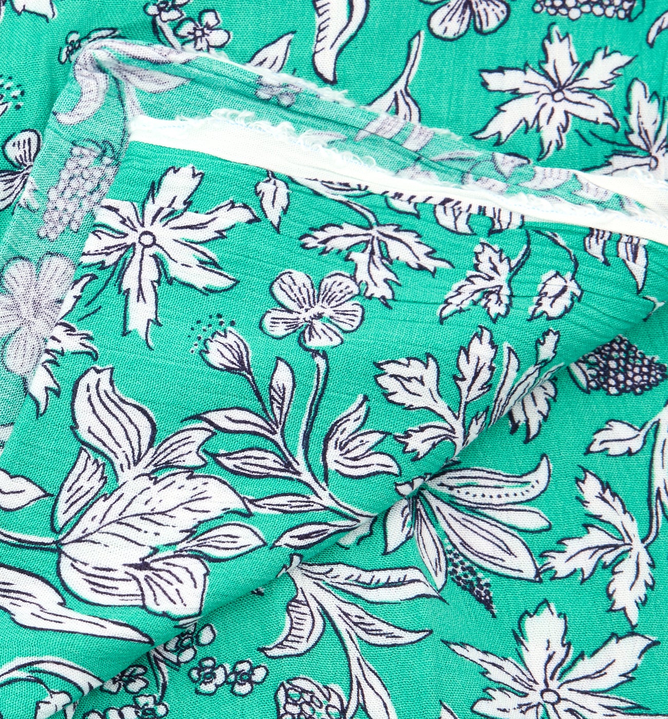 2m crinkle viscose fabric cut - IMPRIME GAZON