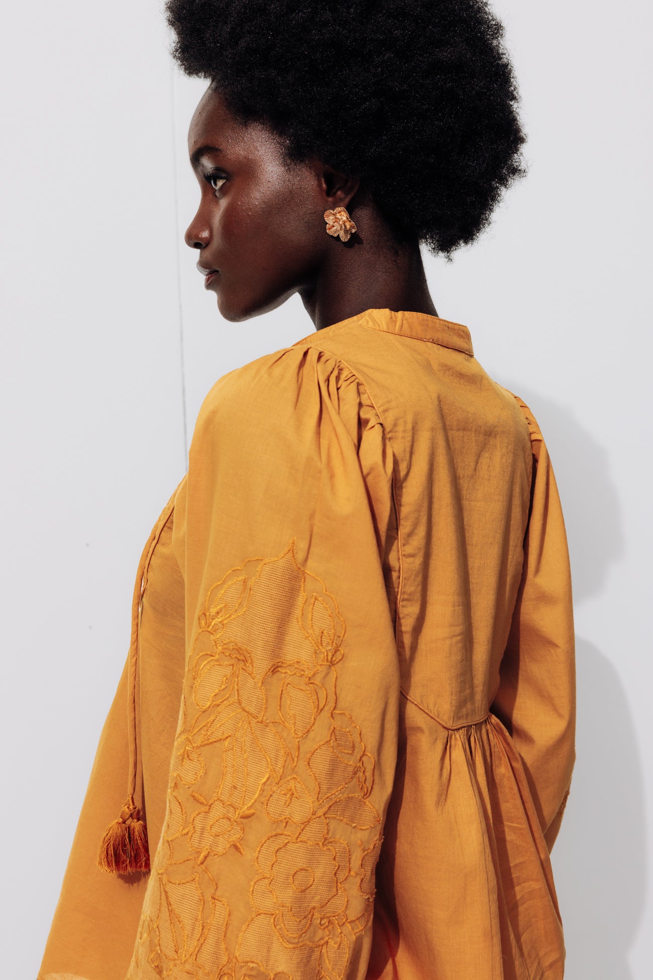 Embroidered blouse - Ochre