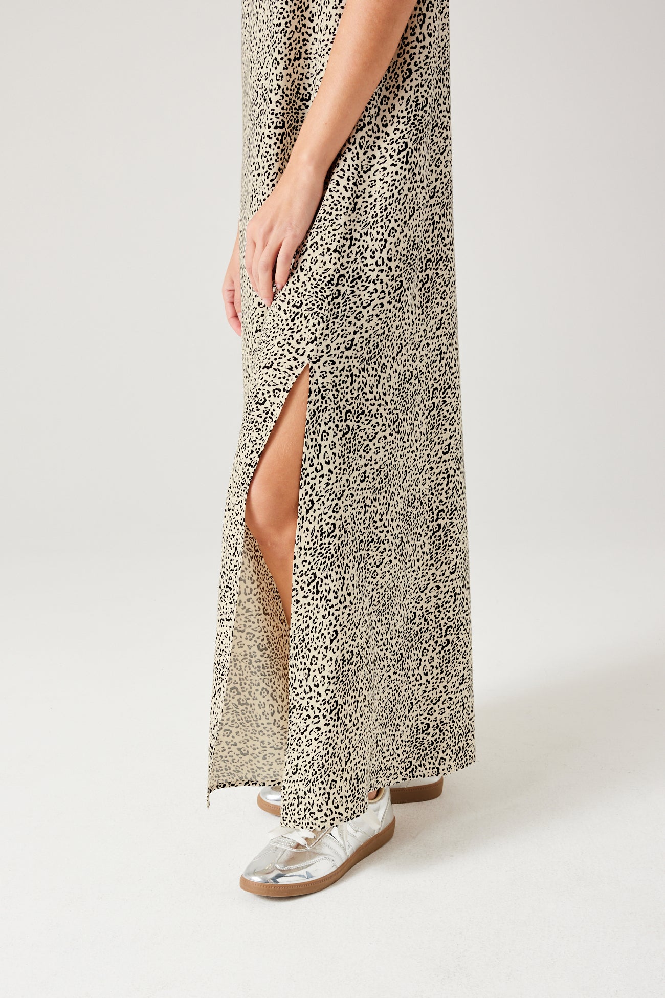 Mid-length patterned dress - Multicolour print