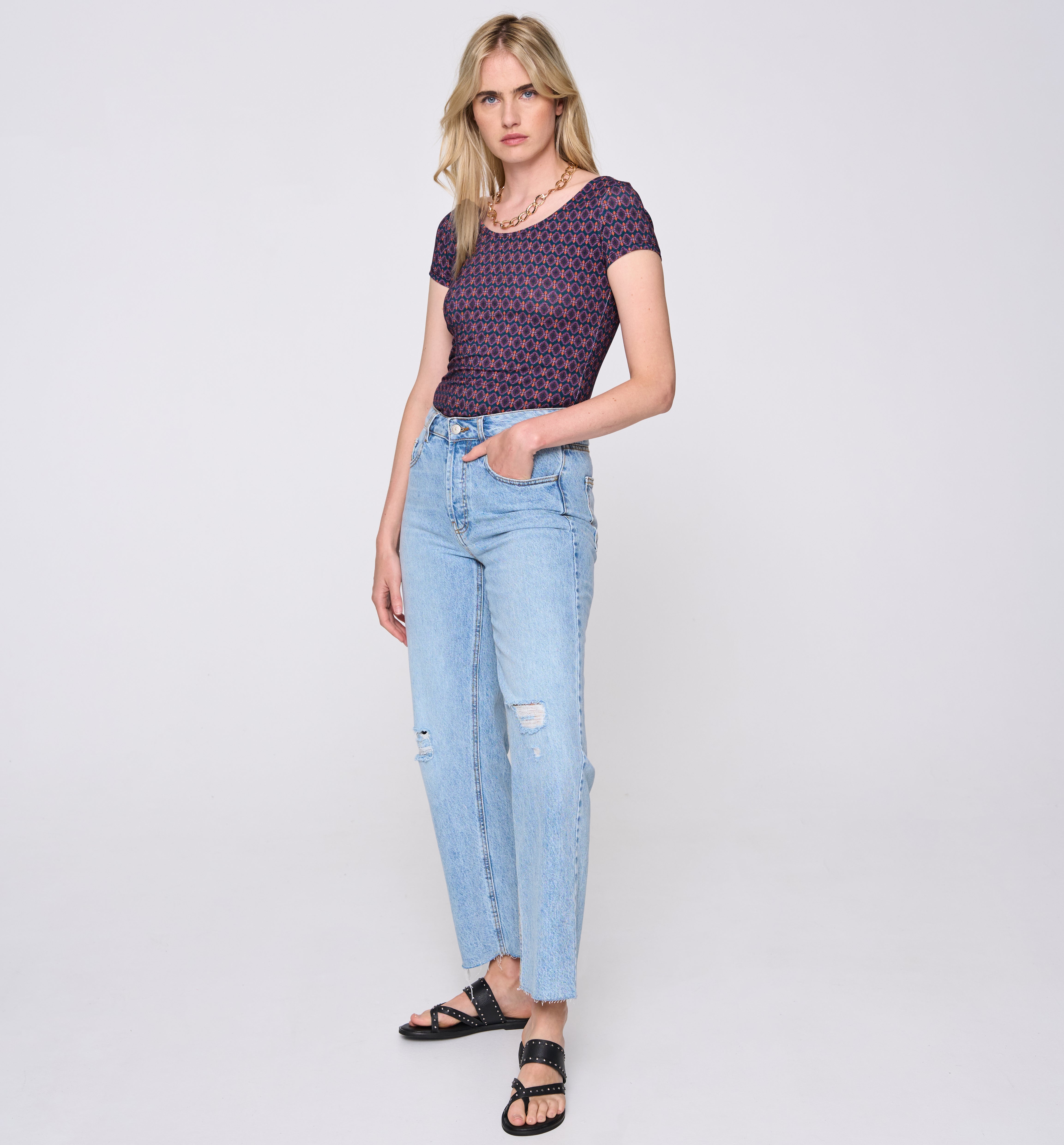 Low round-neck top - Navy blue print