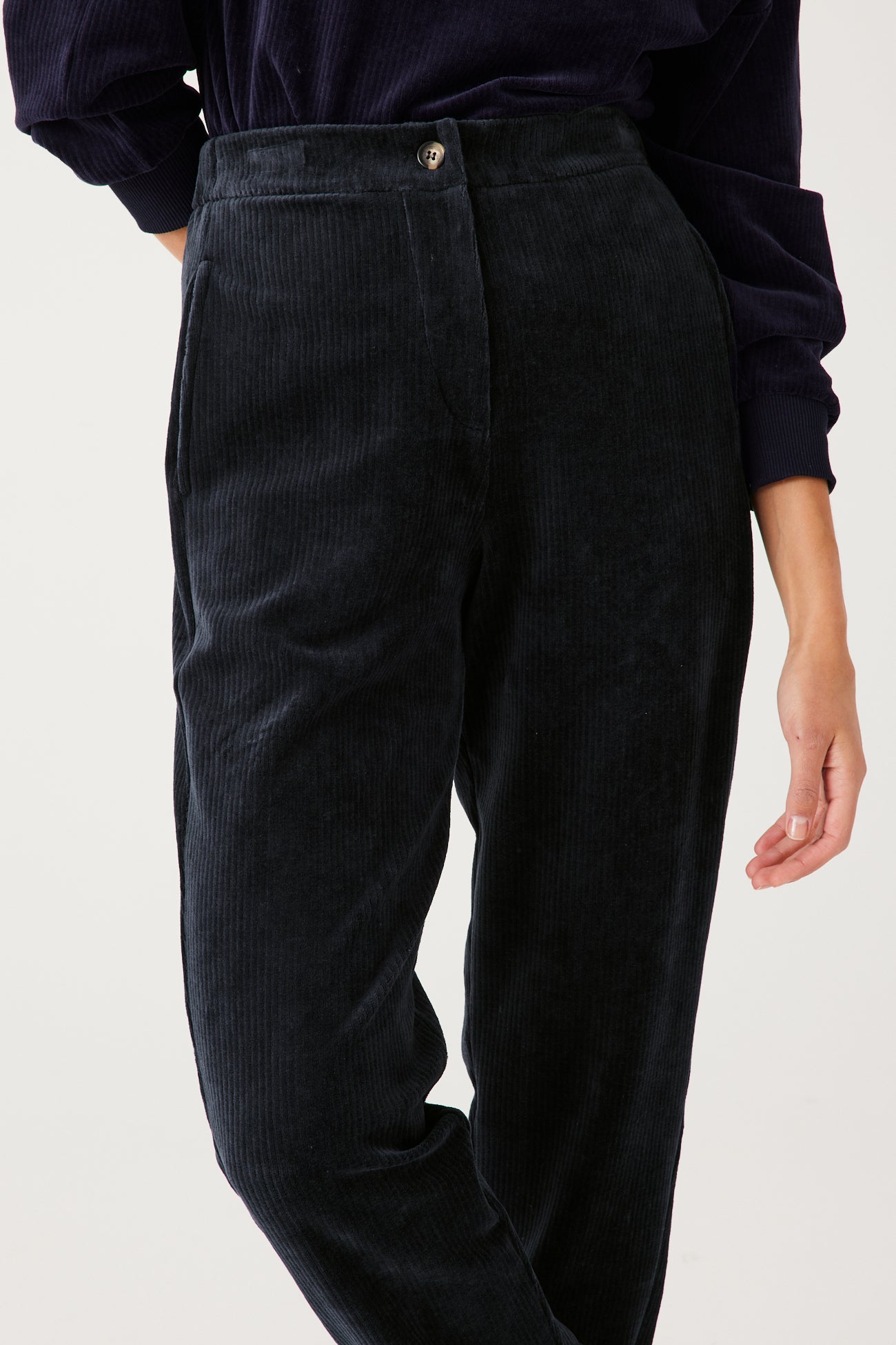 Corduroy trousers - Chestnut brown