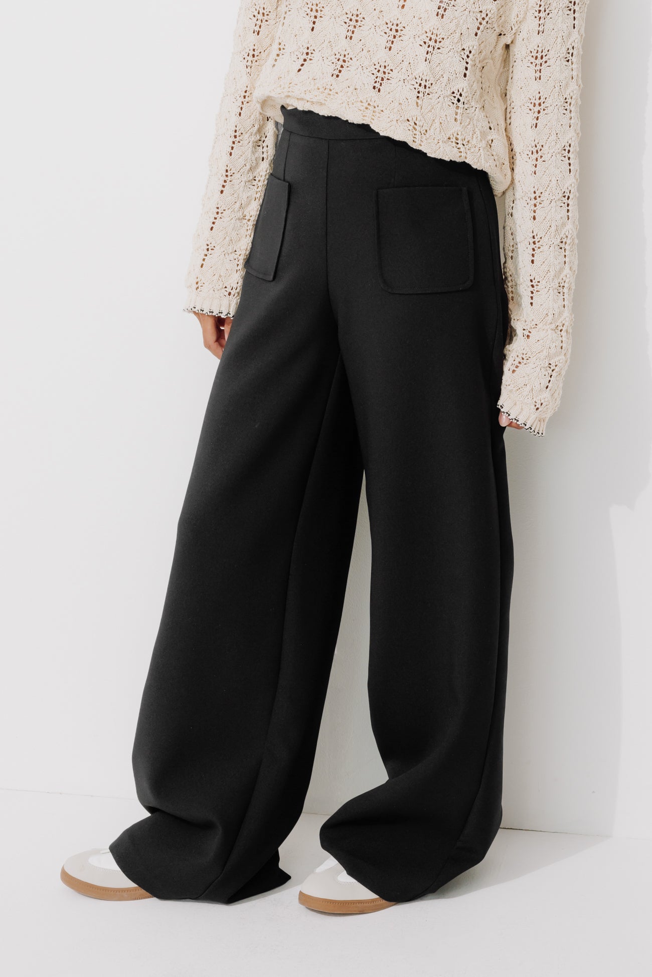 High-waist wideleg trousers - Black