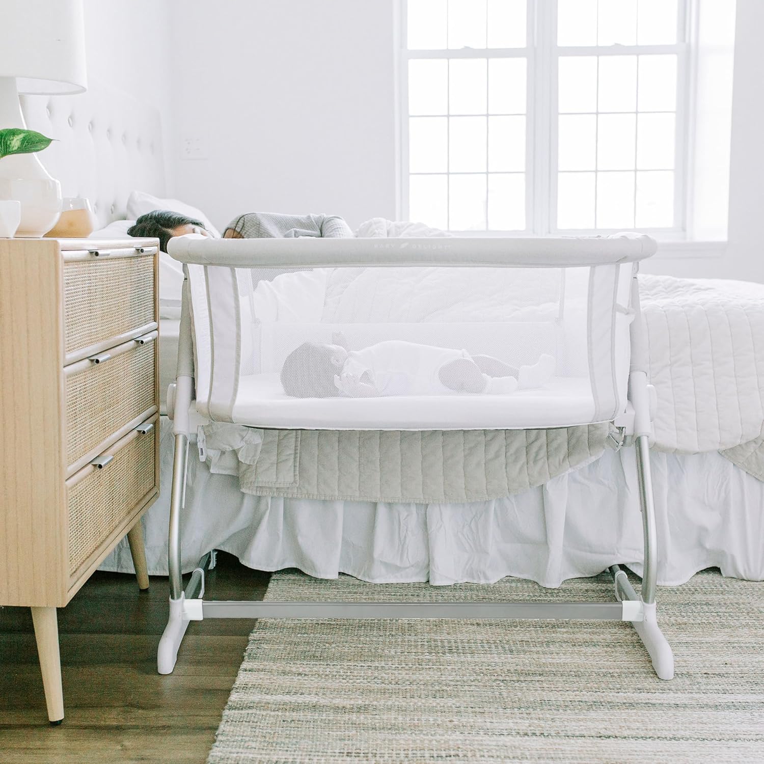 Baby Delight Beside Me Dreamer Bassinet | Bedside Sleeper | 6-Position Height Adjustment | Driftwood Grey : Baby