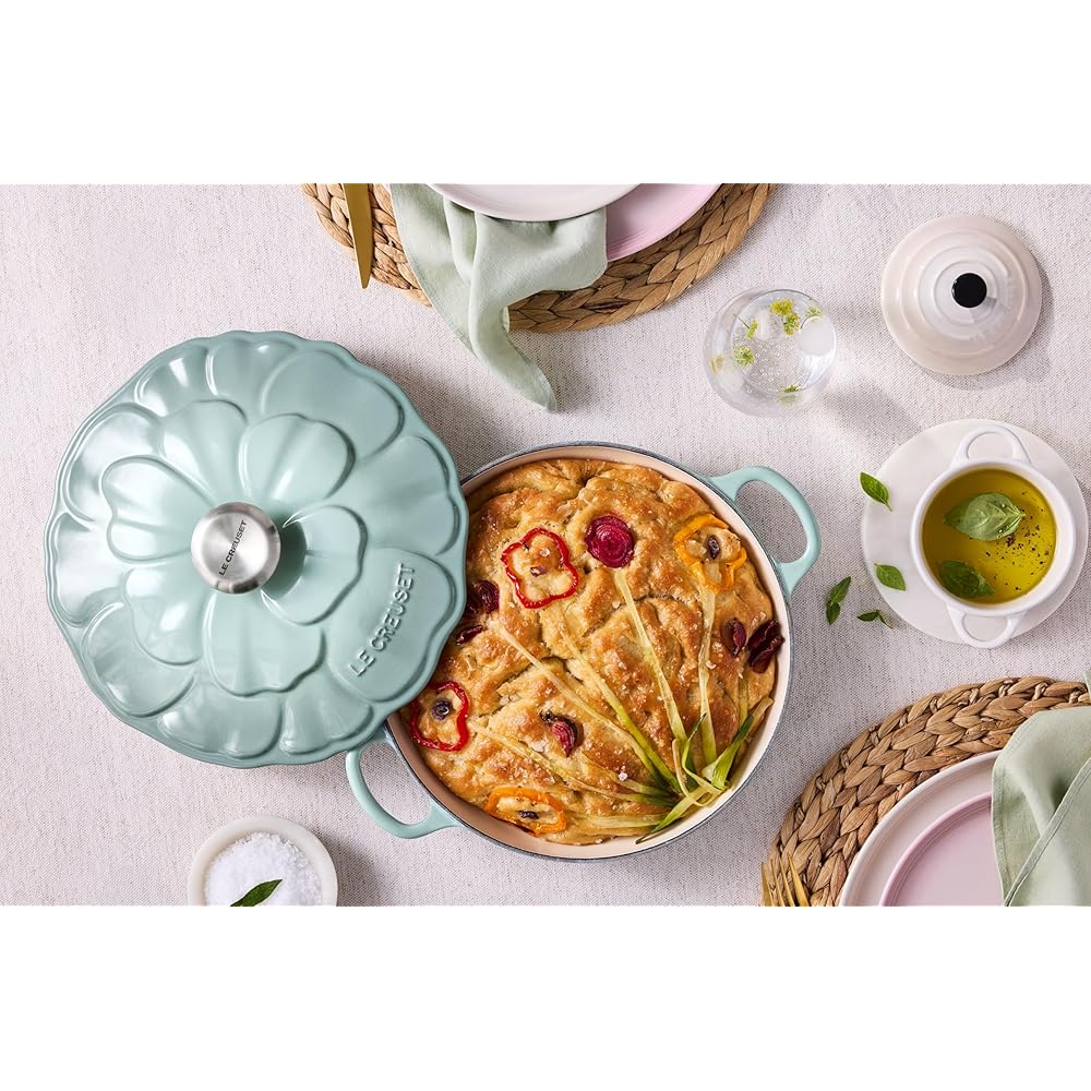 Le Creuset Signature Enameled Cast Iron Petal Braiser, 2.25qt., White w/Gold Knob