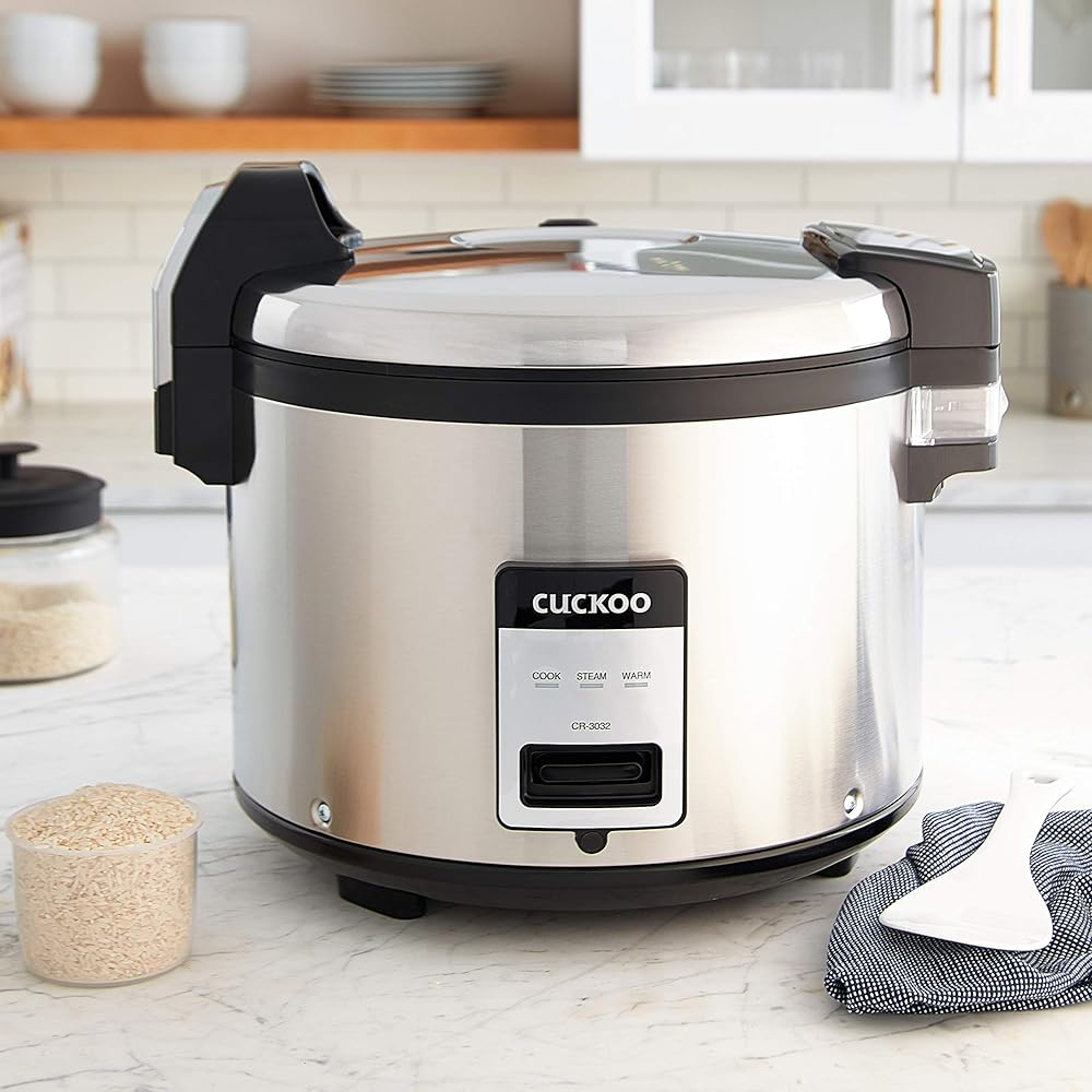 CUCKOO CR-3032 30-Cup (Uncooked) / 60-Cup (Cooked) Large Capacity Commercial Rice Cooker & Warmer with Nonstick Inner Pot, Switch Press (Silver/Black) : Industrial & Scientific