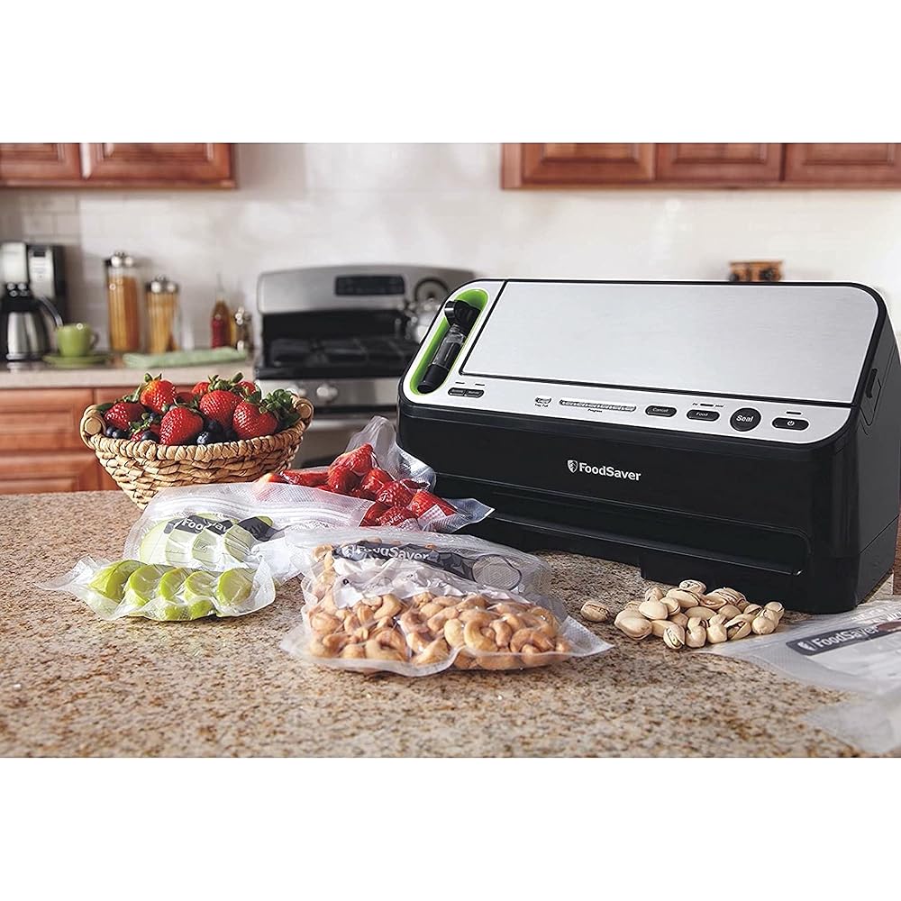 FoodSaver V4400 2-in-1 Vacuum Sealer Machine with Automatic Vacuum Sealer Bag Detection and Starter Kit: Home & Kitchen