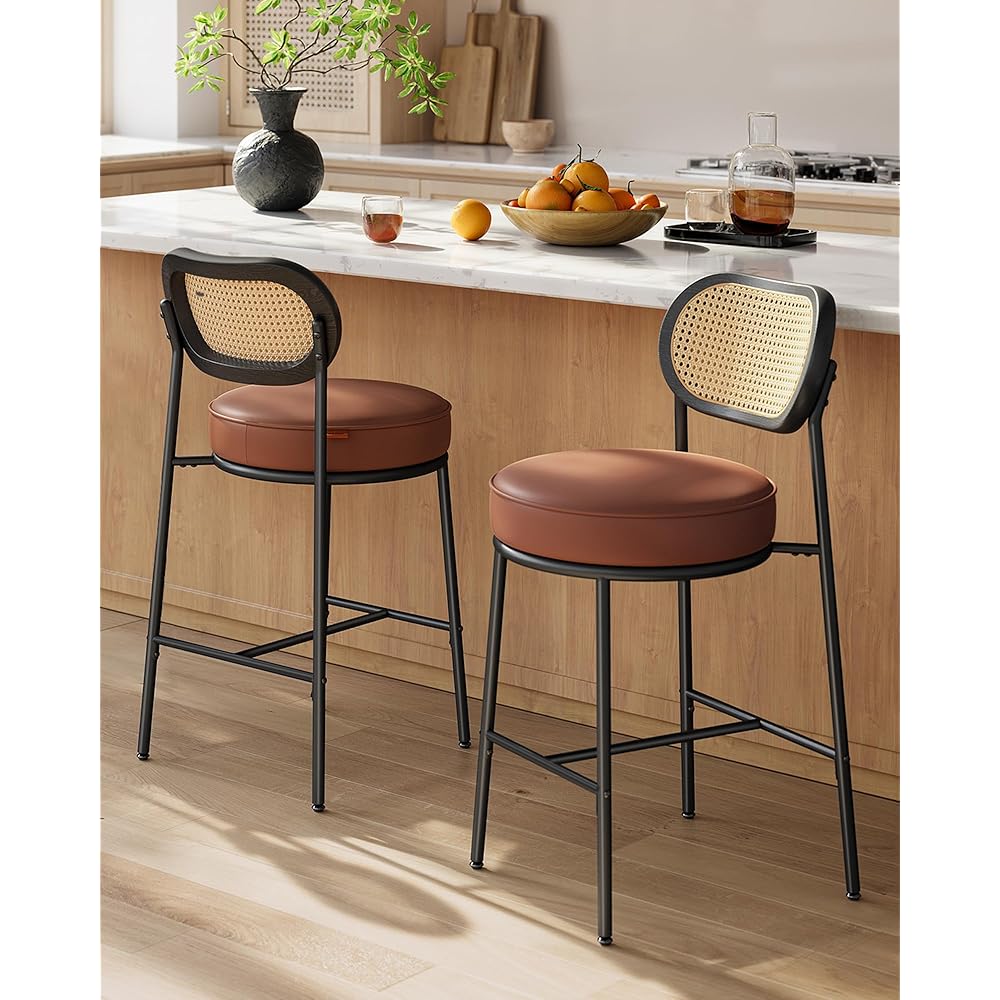 VASAGLE Bar Stools Set of 2, Bar Height Stools with Rattan Back and Metal Legs, 25.1-Inch Tall Counter Chairs, Modern Leather Upholstered Barstools for Kitchen Island Dining Room, Caramel Brown : Home & Kitchen