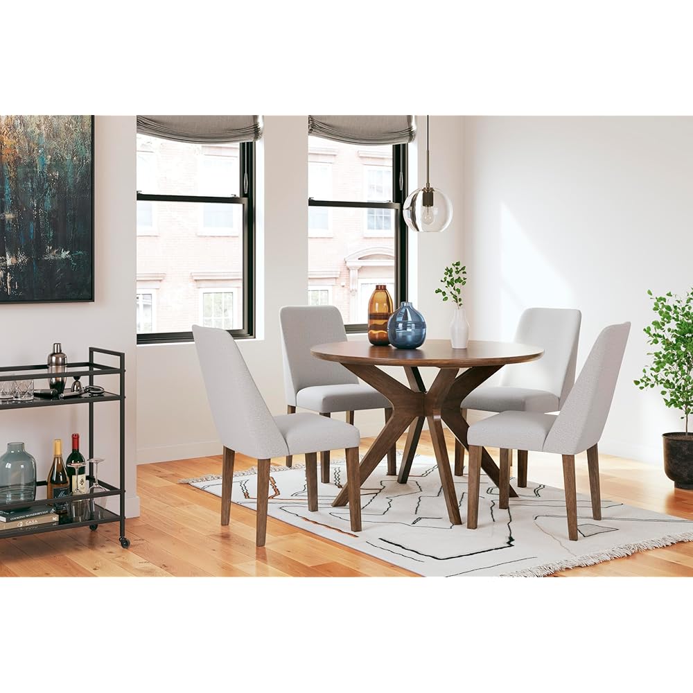 - Signature Design by Ashley Lyncott Traditional Round Dining Room Table, Seats up to 4, Brown - Tables