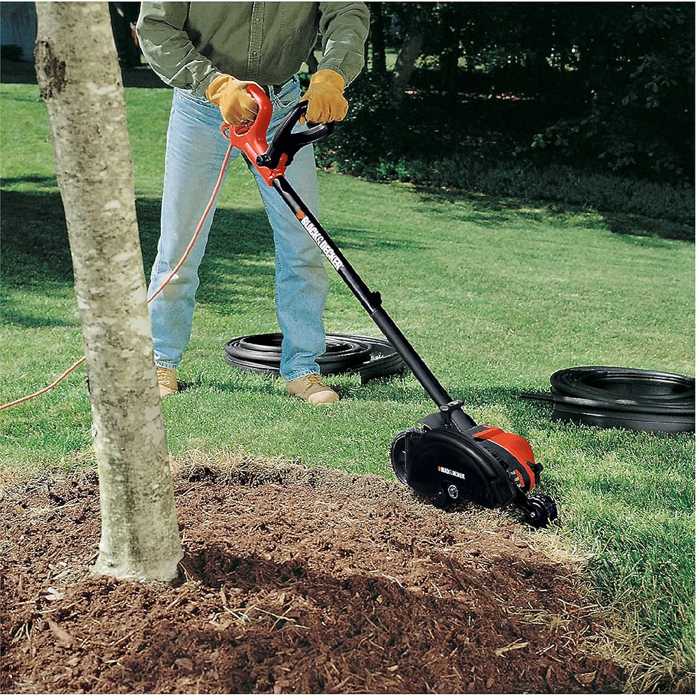 : BLACK+DECKER 12 Amp 2-in-1 Landscape Edger and Trencher, (LE760FF) : Patio, Lawn & Garden