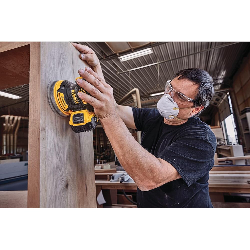 DEWALT 20V MAX Orbital Sander, Tool Only (DCW210B) -