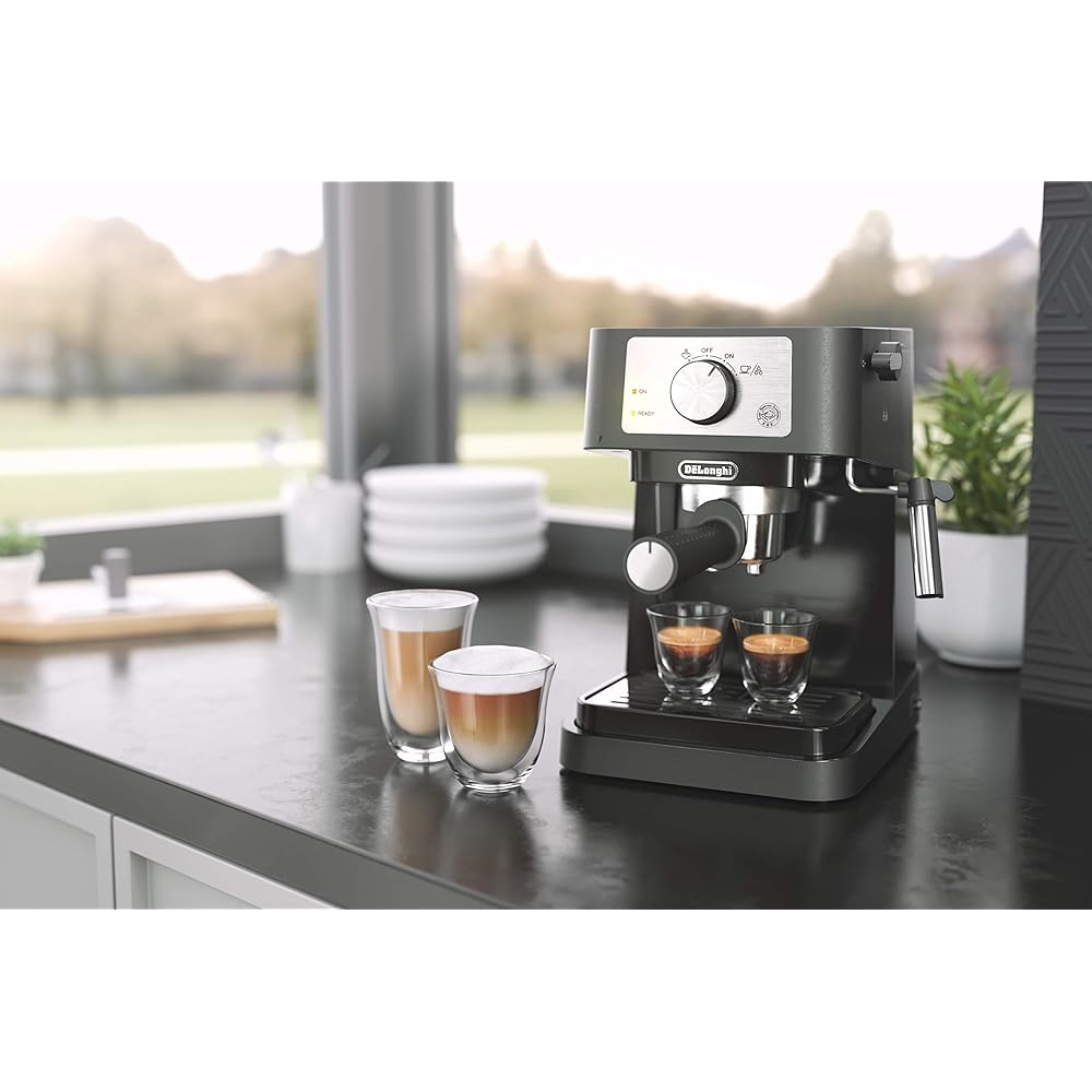 De'Longhi Stilosa Manual Espresso Machine, Compact Coffee Maker, 15 Bar Pump Pressure, Manual Milk Frother Steam Wand for Authentic Single & Double Espresso, Lattes & Cappuccinos, Tamper Included : Home & Kitchen