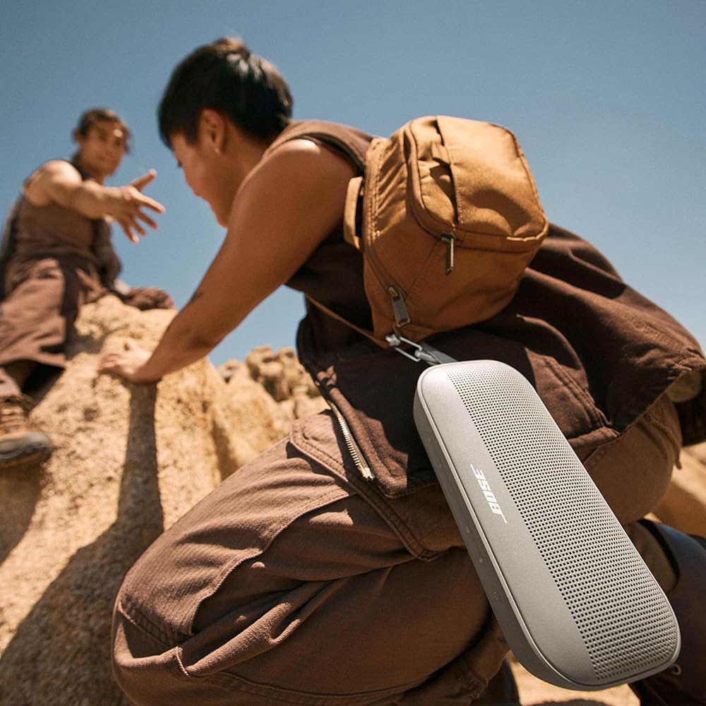 Bose SoundLink Flex Portable Bluetooth Speaker (2nd Gen), Portable Outdoor Speaker with Hi-Fi Audio, Up to 12 Hours Battery Life, Waterproof and Dustproof, Sandstone : Electronics