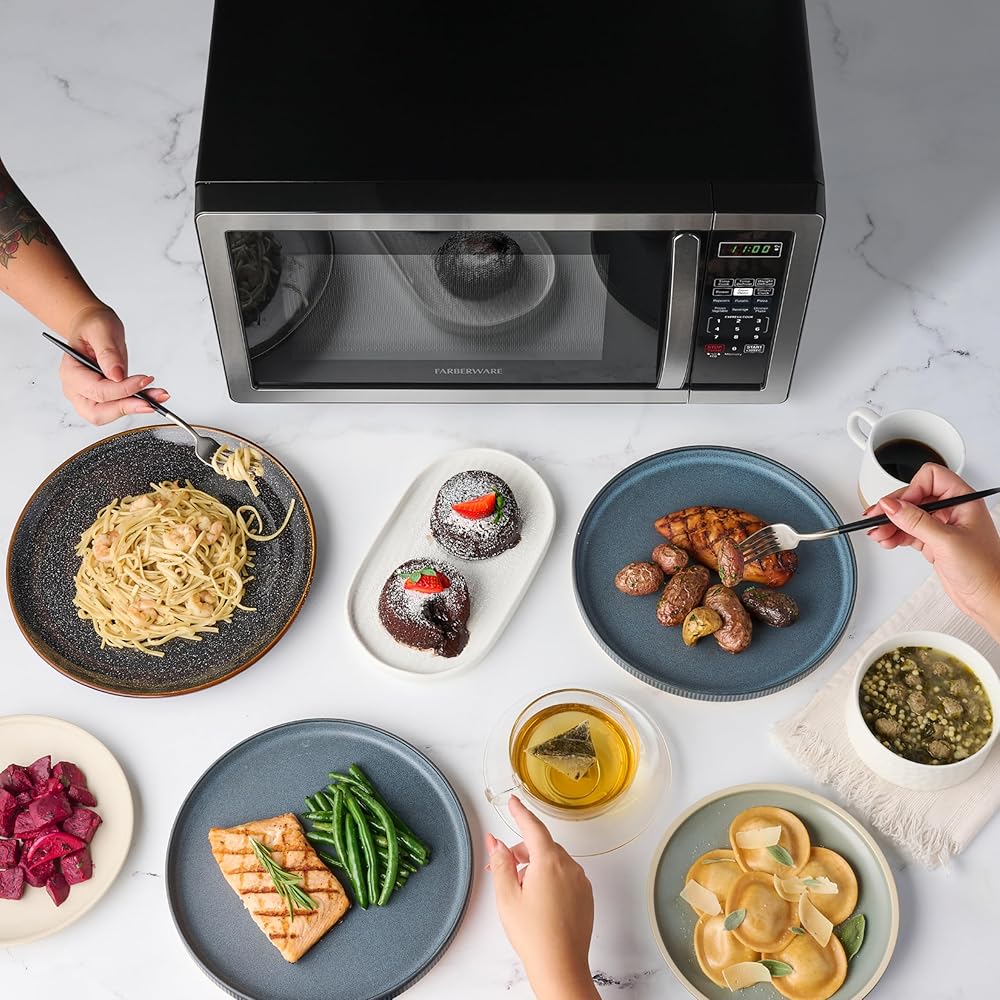 Farberware FMWO11AHTBKB 1.1 Cu. Ft. Stainless Steel Countertop Microwave Oven: Home & Kitchen