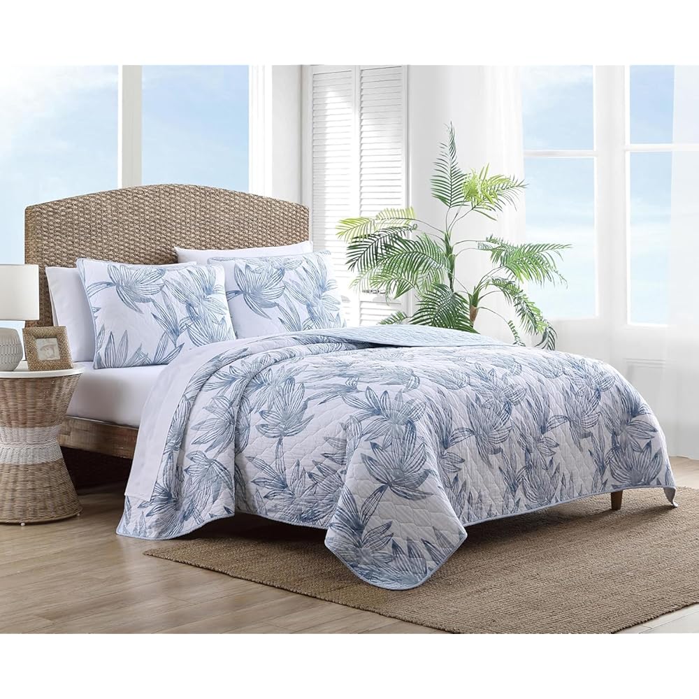 Tommy Bahama - King Quilt Set, Reversible Cotto Bedding with Matching Shams, Lightweight Home Decor for All Seasons (Kayo Blue, King) : Home & Kitchen