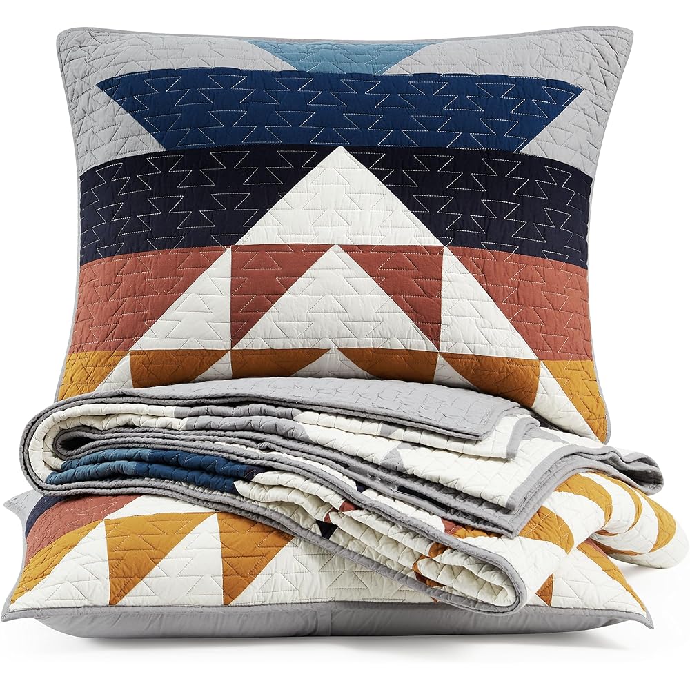PENDLETON Explorer King Quilt Bedding Set with 2 Shams Premium Cotton Lightweight Quilted Bedspread Coverlet for Bed Rustic Home Decor Machine Washable, 110-inch x 96-inch, Blue Grey Multicolor : Home & Kitchen