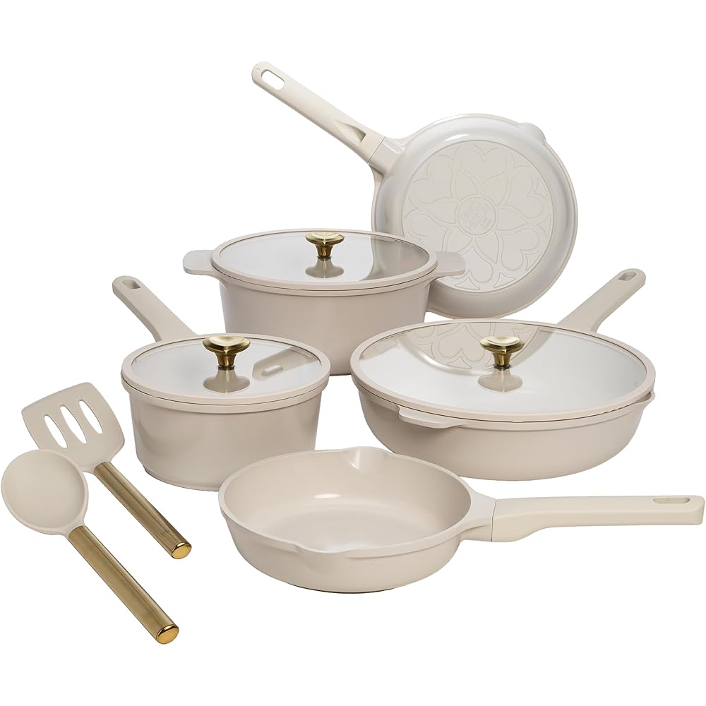 Paris Hilton Ceramic Nonstick Cookware Set, Cast Aluminum with Dual Layer Nonstick Coating, Gold Heart Knobs, Stay-Cool Handles, Made without PFAS, PFOA, PFOS & PTFE, Dishwasher Safe, 10-Piece, Cream: Home & Kitchen