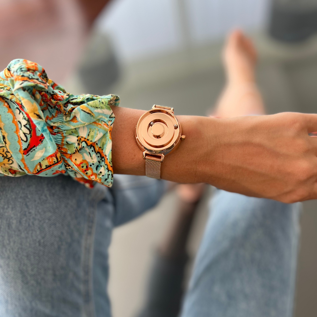 Venus Gold—Matte Black Series